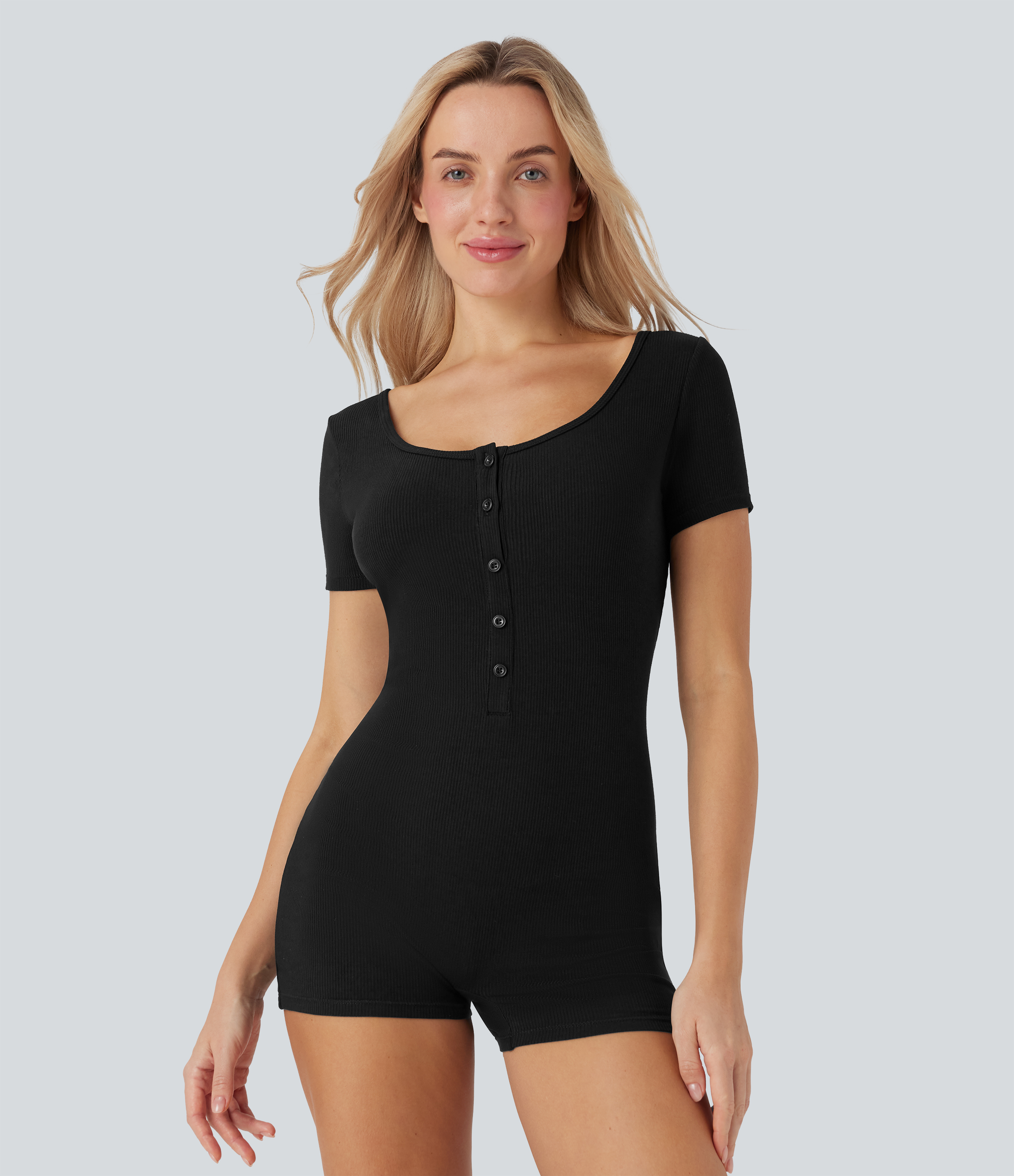 Combishort décontracté à col Henley et manches courtes