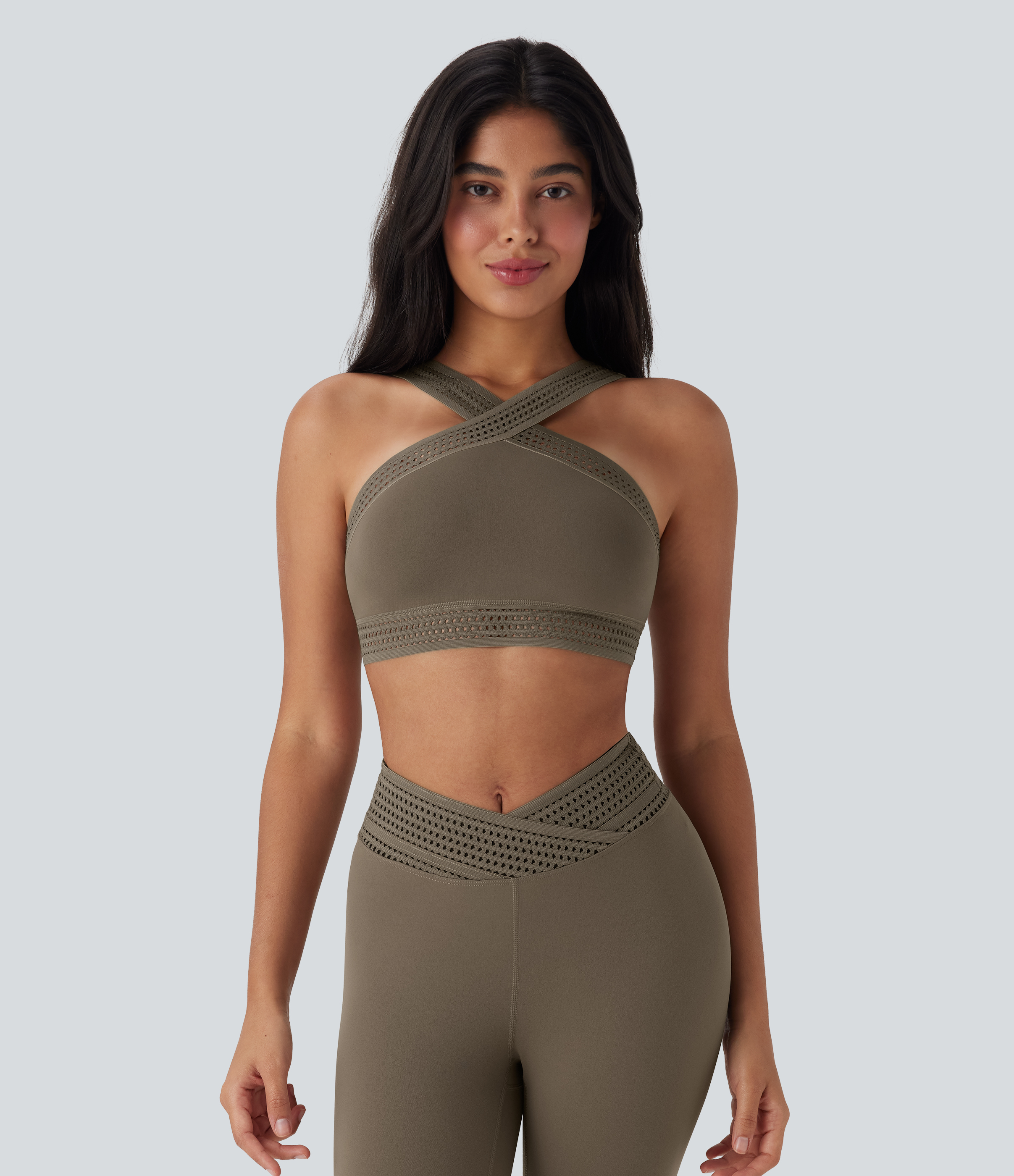 Hay Brown Leicht stützender Crossover-Yoga-Sport-BH mit Cut-out, Größen A–D / 2