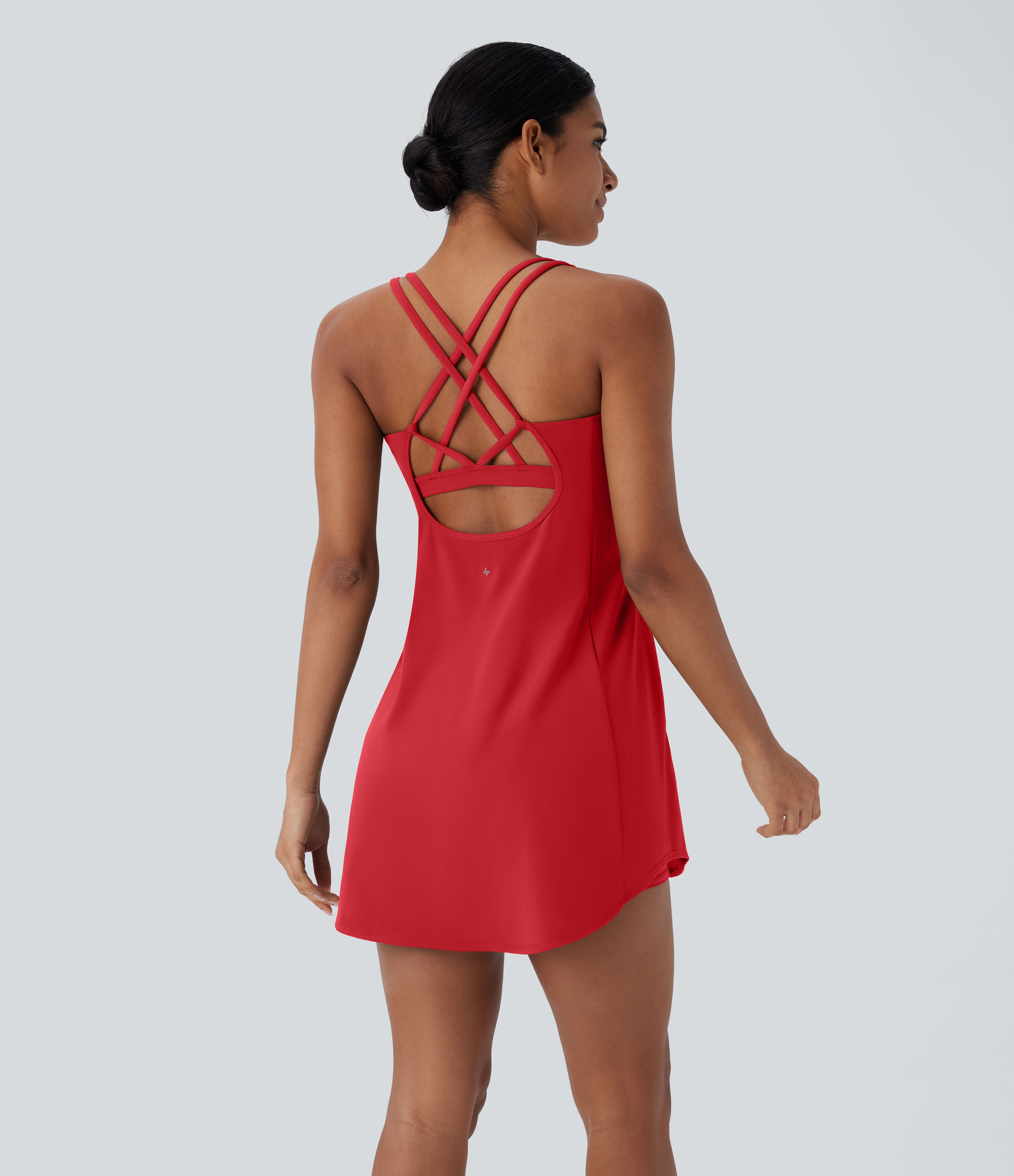Robe de sport yoga mini 2-pièces SoftlyZero™ Plush à découpes avec poche A-C