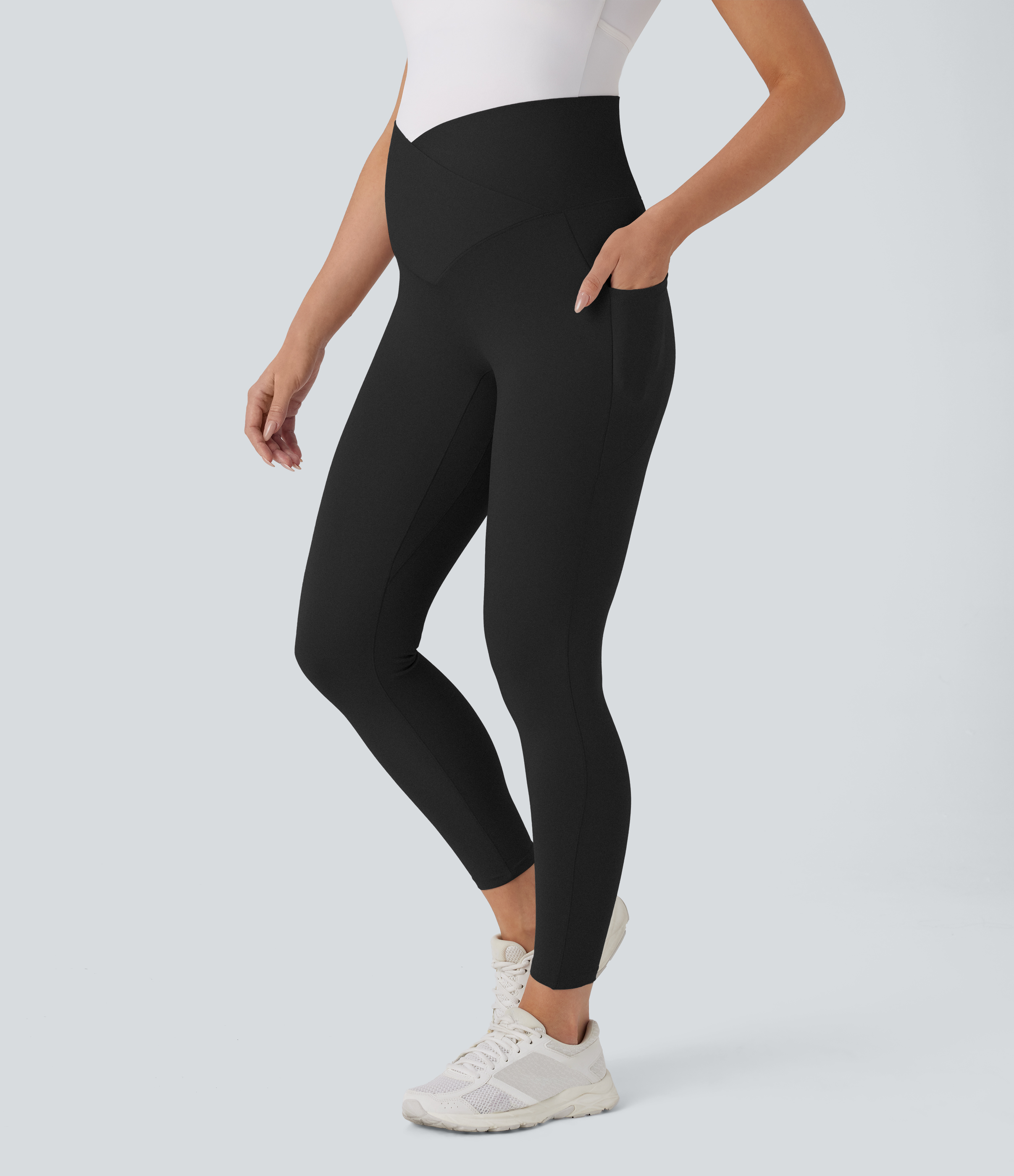 Leggings de yoga de maternité Softlyzero™ taille très haute avec poches latérales croisées, taille 7/8 - Protection UPF50+
