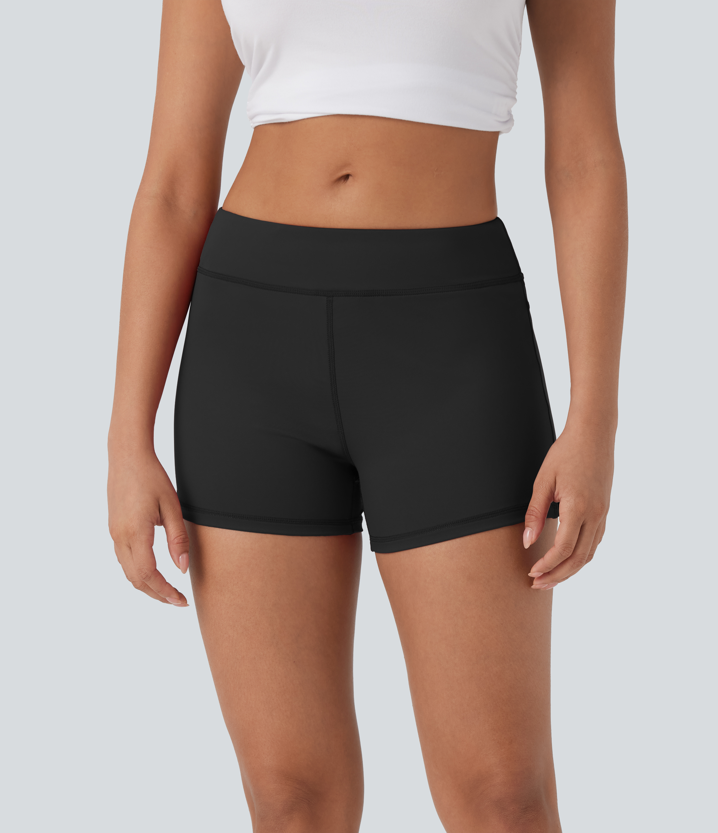 Black Shorts bikers de yoga de tiro bajo de 7.5cm con bolsillos / 2