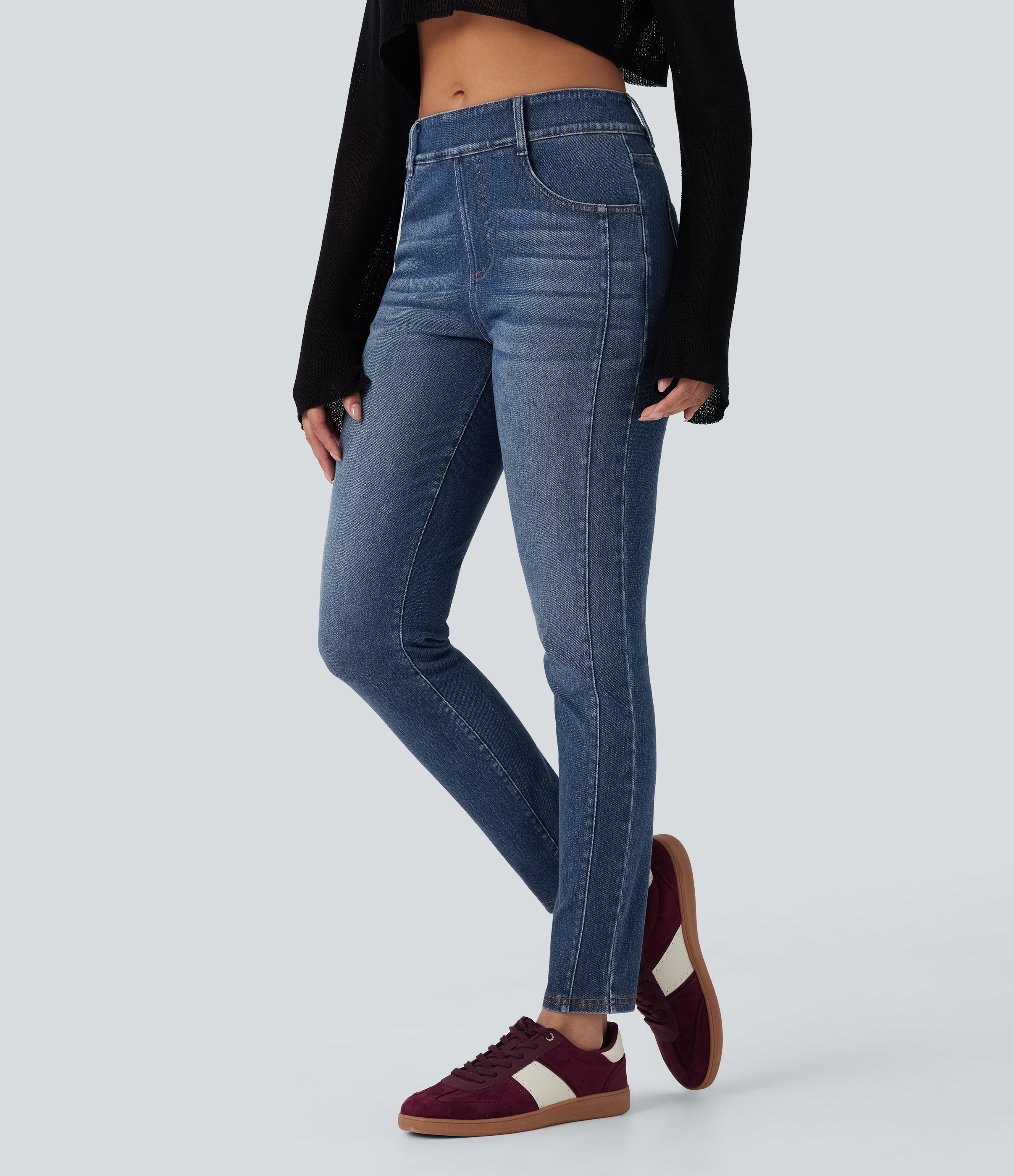 Halara Flex™ mittelhoch geschnittene, lässige Skinny-Jeans mit Taschen