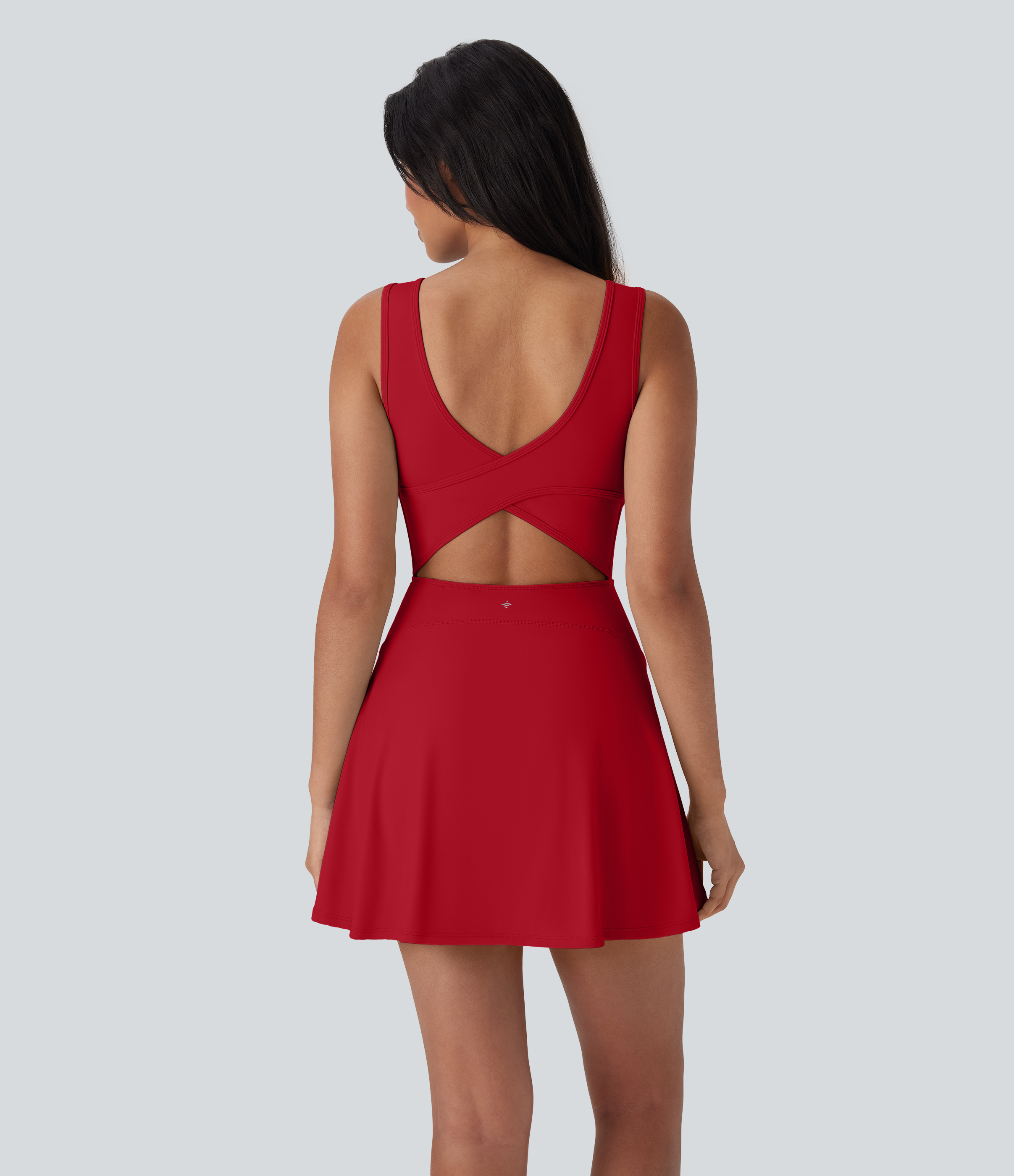 Salsa Robe SoftlyZero™ Airy de danse mini 2-en-1 dos nu, col U, bretelles croisées, poches latérales et effet frais InstantCool, accès facile Easy Peasy / 2