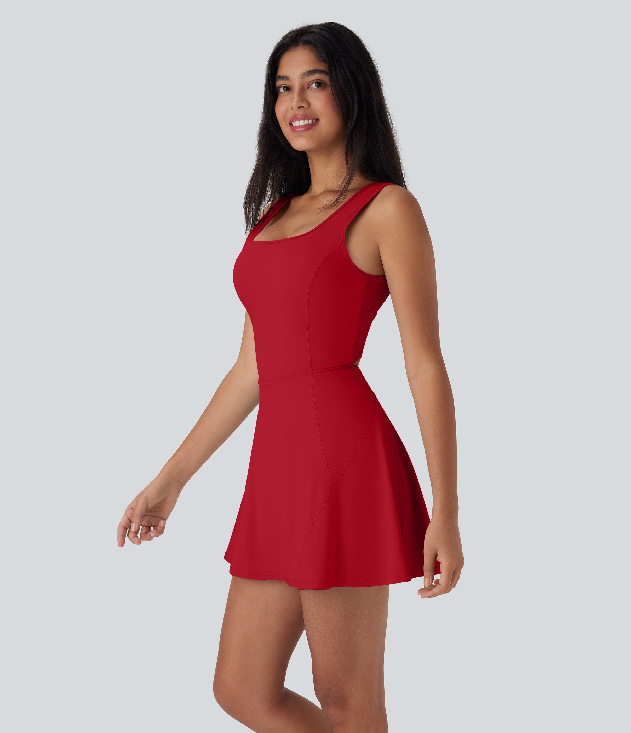 Softlyzero™ Airy Robe active mini de danse 2-en-1 dos nu, encolure en U, bretelles croisées, poches latérales et toucher frais - Facile à enfiler
