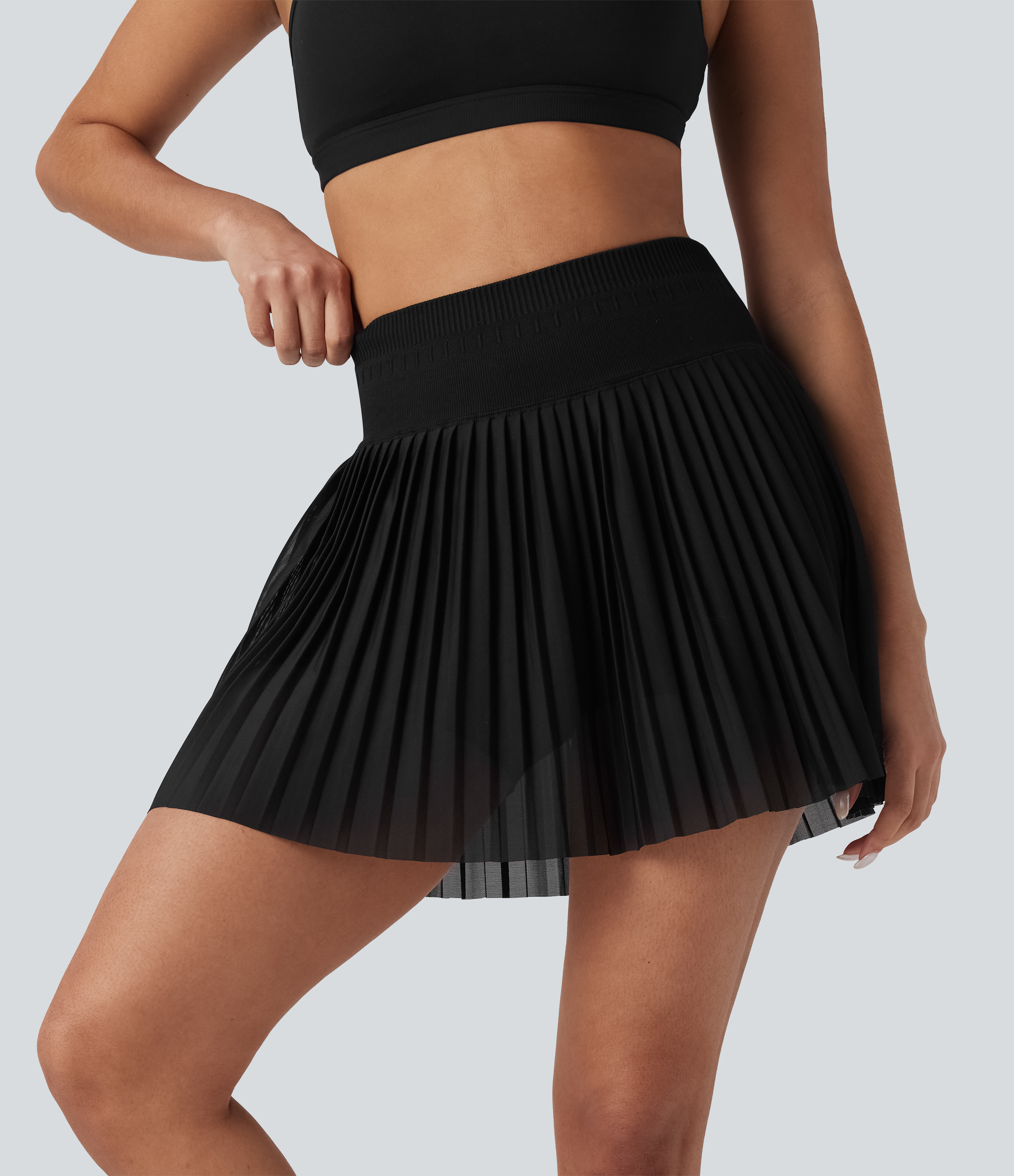 Black OneForm Seamless Flow High Waisted 2-in-1 Pleated Mini Tennis Skirt with Pockets / 2
