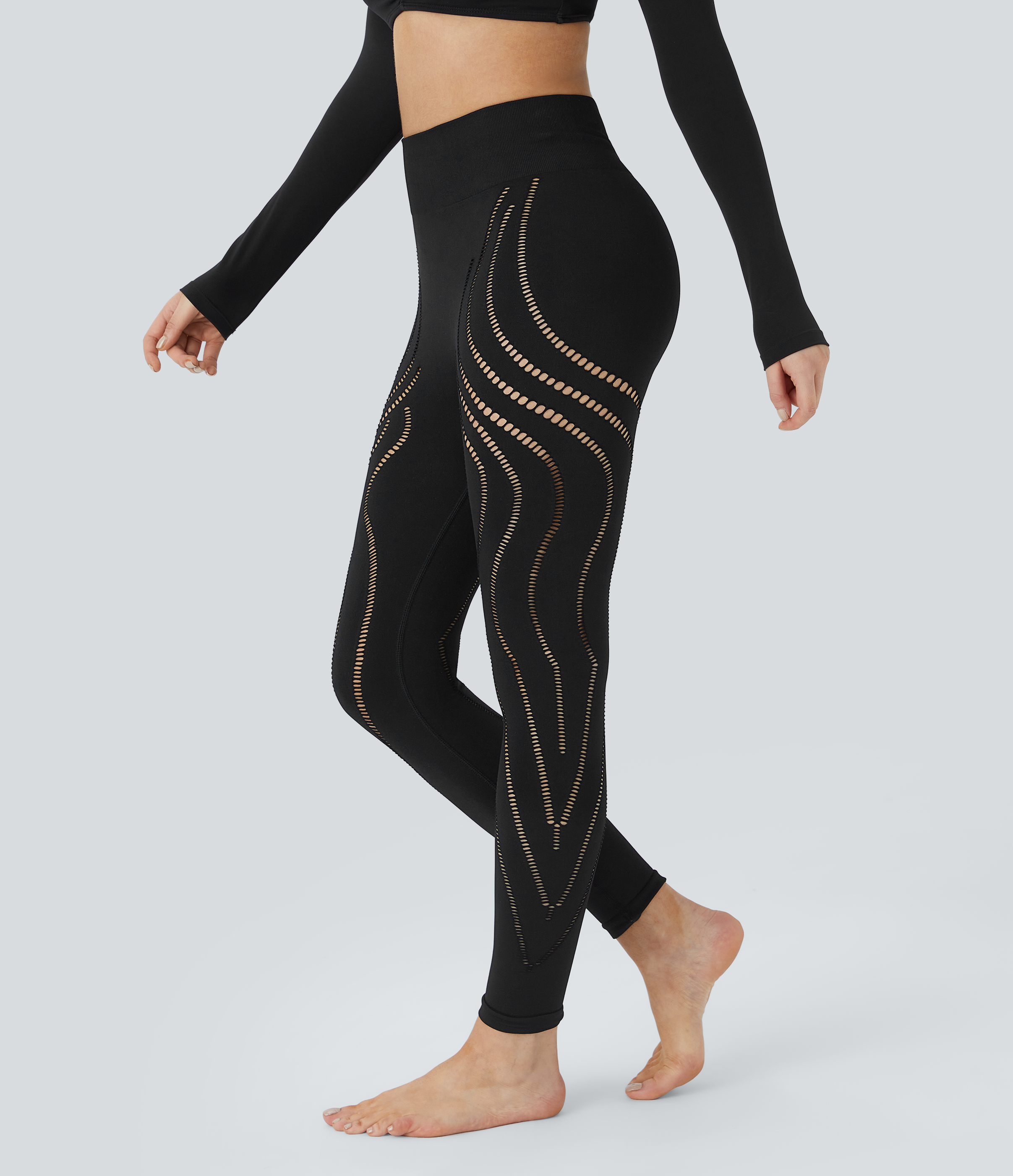 Black OneForm Seamless Flow High Waisted Cut Out Yoga 7/8 Leggings / 1