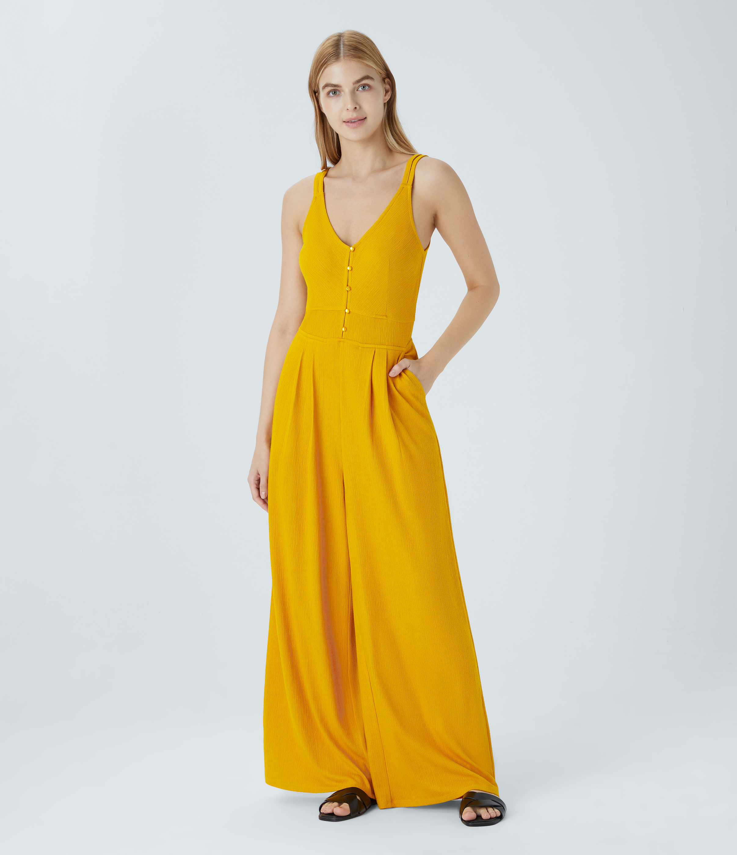 【PORTERNA】Rye strap jumpsuit Market Jumpsuit | Aritzia US