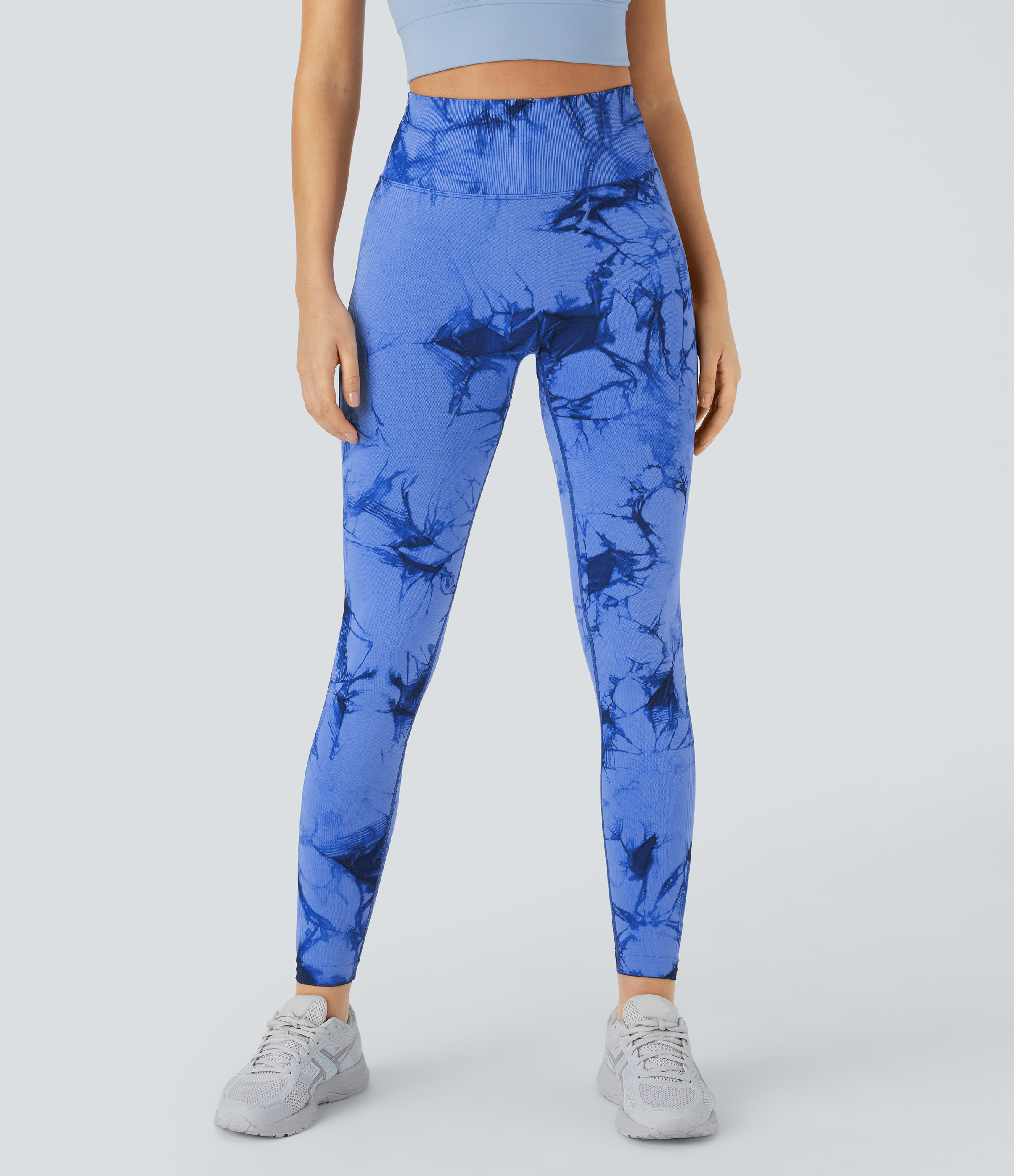 Tie-dye Blue Iris OneForm Seamless Flow Yogaleggings mit hohem Bund im Batik-Look / 2