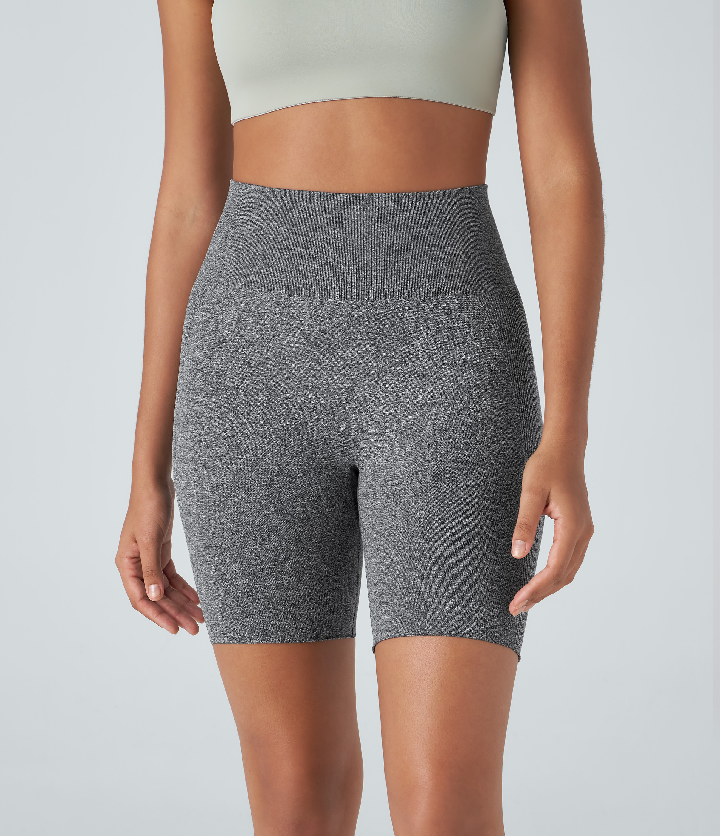 Ash Grey Pantalón corto motociclista yoga levantamiento glúteo tiro alto sin costuras 17.5cm / 2