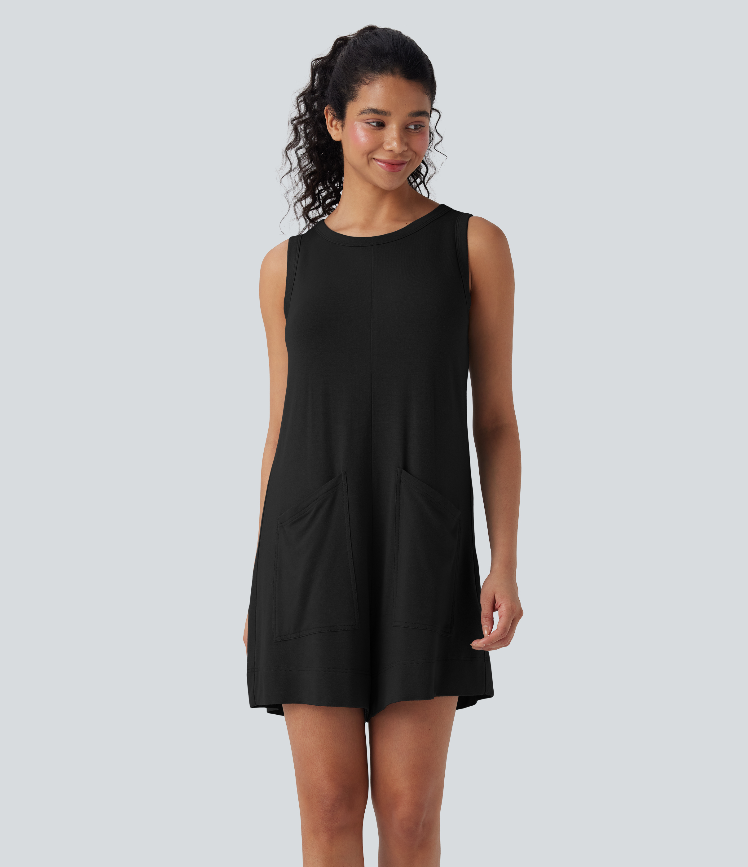 Black Round Neck Sleeveless Casual Jumpsuit with Pockets / 2