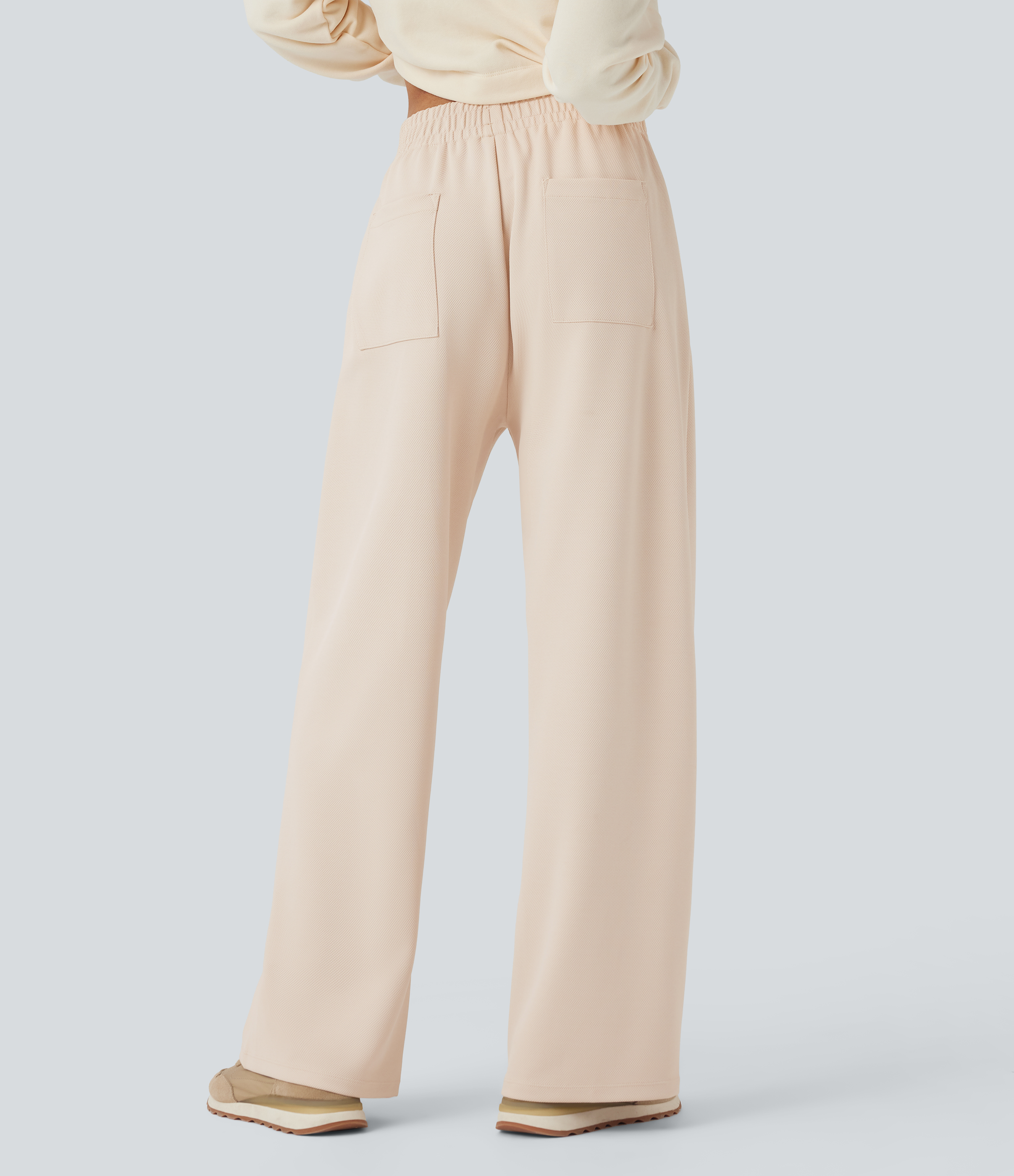 Birch Pantalones de entrenamiento rectos de tiro medio y bolsillos / 1