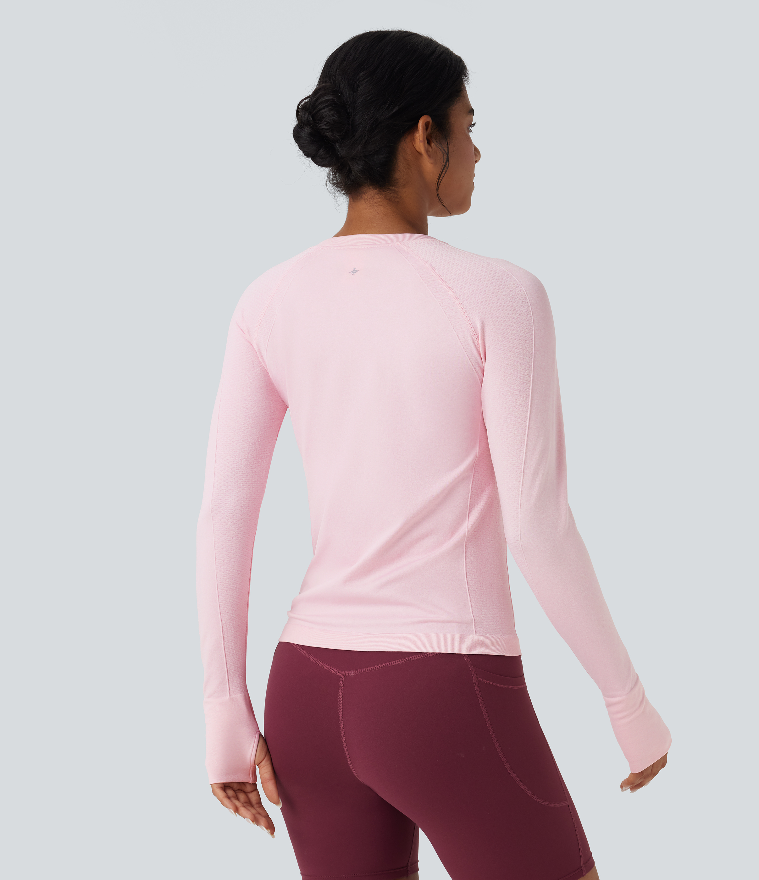 Ballerina Top deportivo de yoga con abertura para el pulgar y manga larga raglán sin costuras / 2