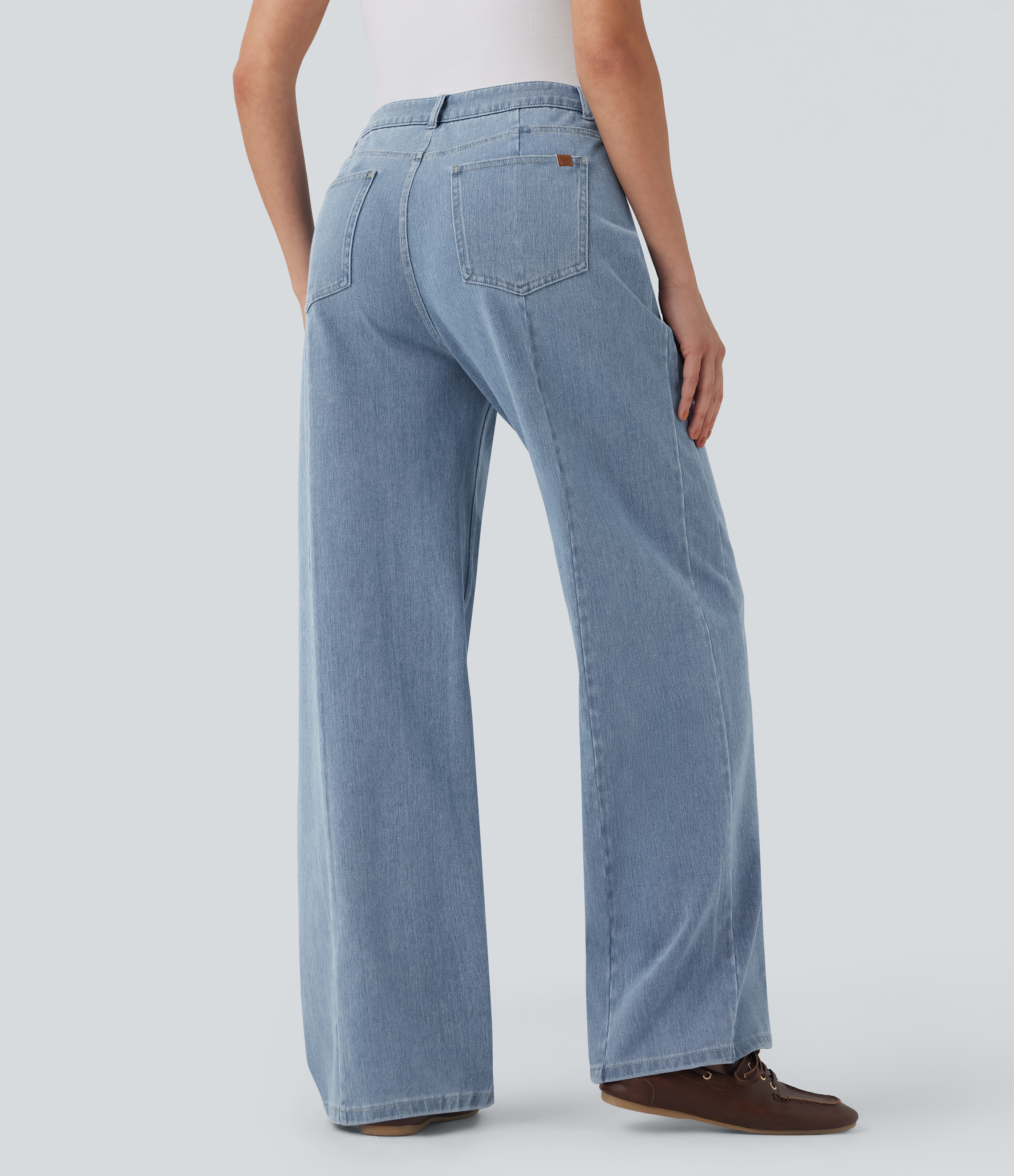 Malibu Blue Denim Vaqueros casuales anchos Halara Flex™ de tiro medio con bolsillos  / 2
