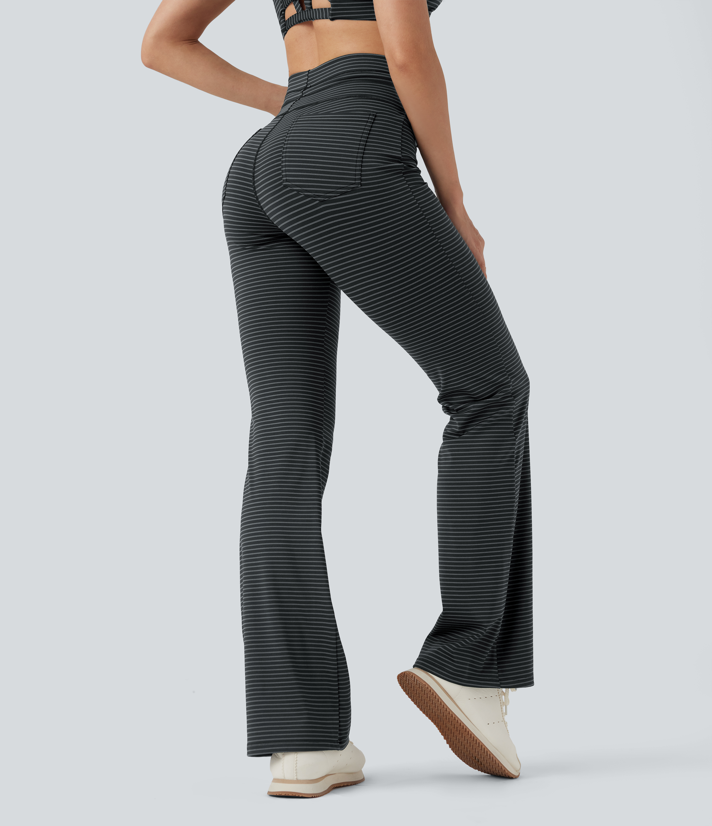 Steel Stripe Pantalon de yoga évasé à rayures, taille haute, cordon et poches / 2