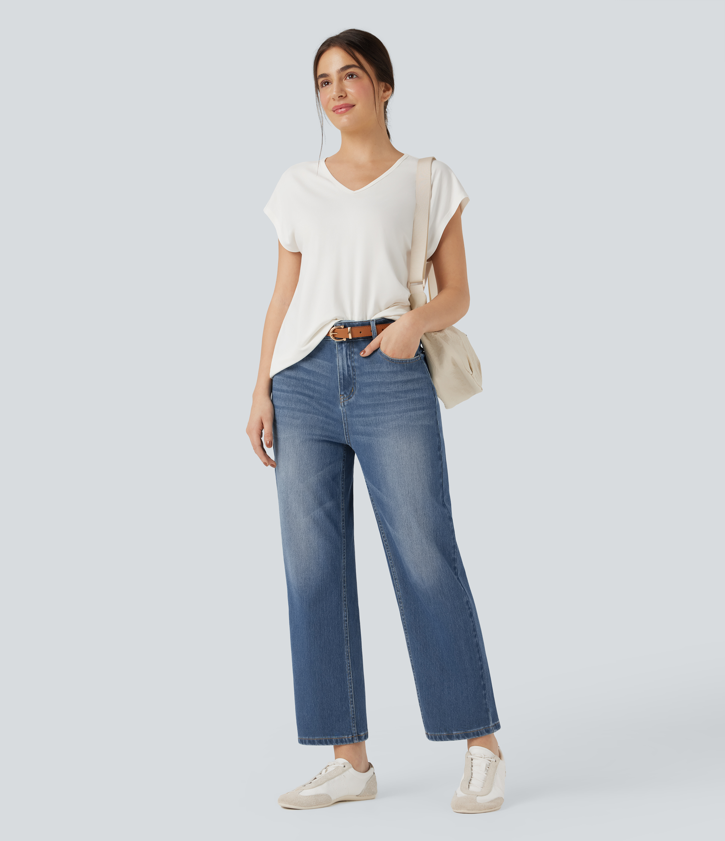 Tide Blue Denim Halara Flex™ Jeans décontractés lavés, taille haute, coupe droite, avec poches / 1