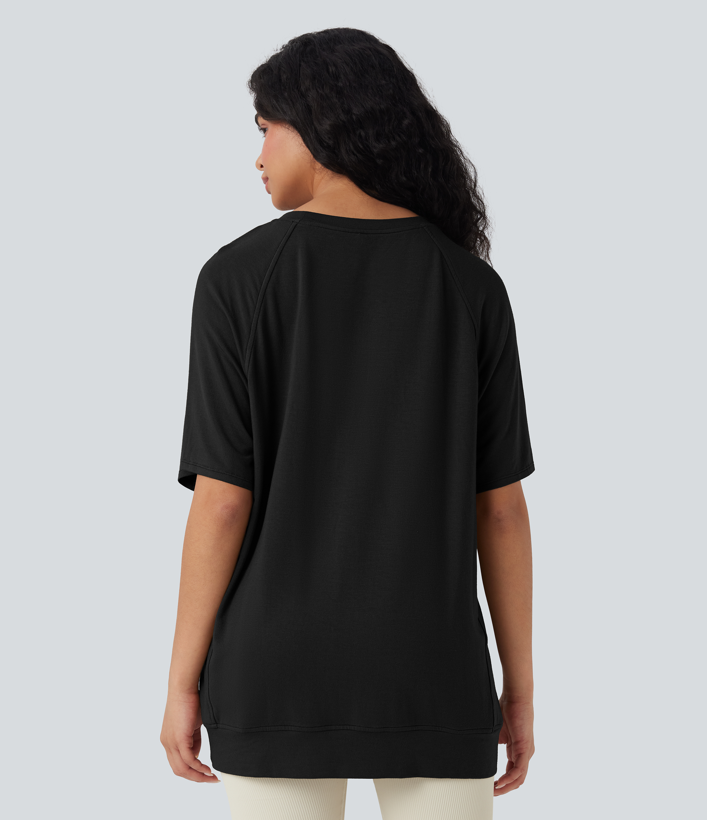 Schwarz Rundhals Kurzarm Casual Top mit asymmetrischem Saum / 2