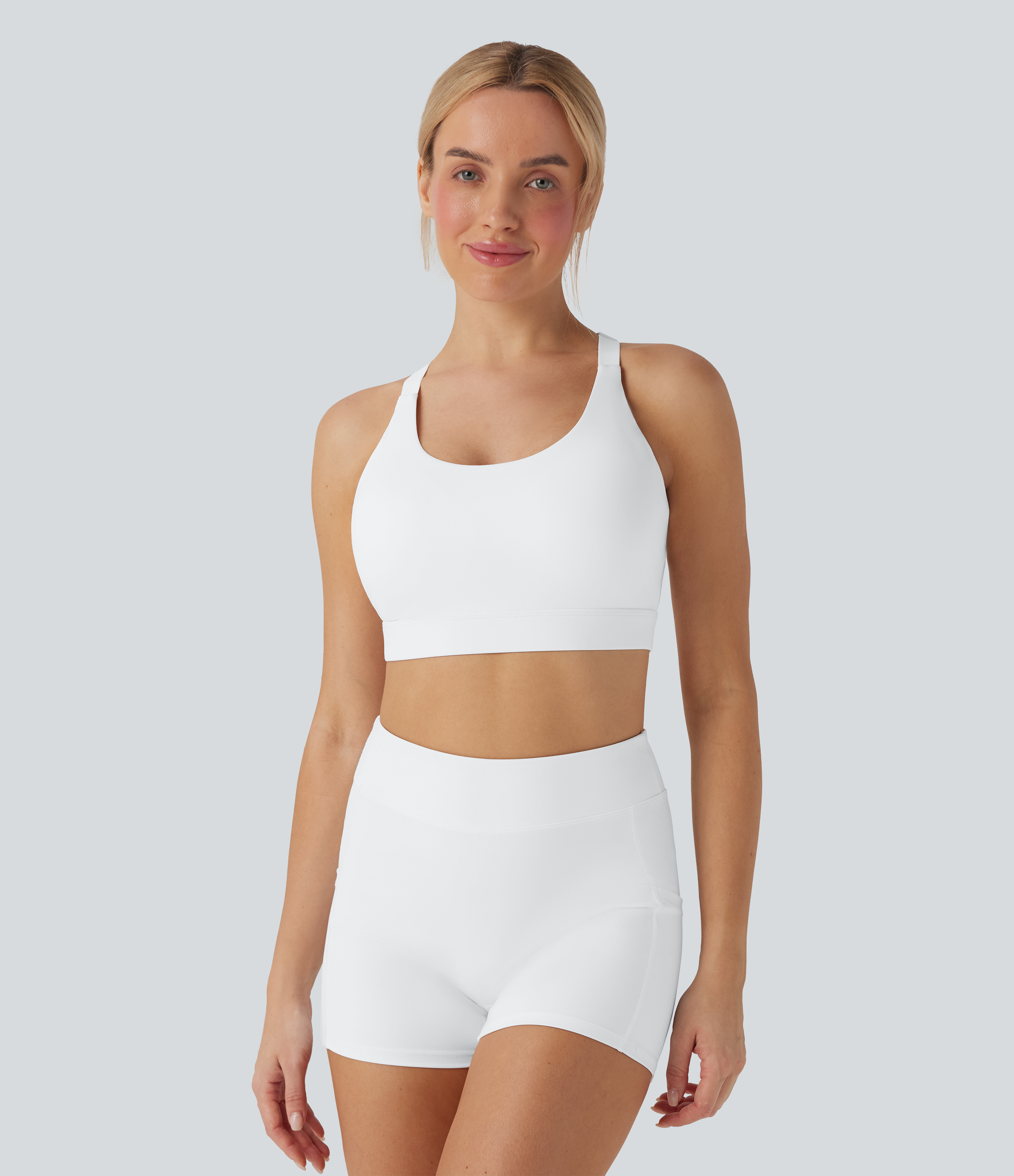 Blanc Brassière d'entraînement SpeedWave™ maintien moyen coques moulées perforée crochet ajustable séchage rapide E-G / 2
