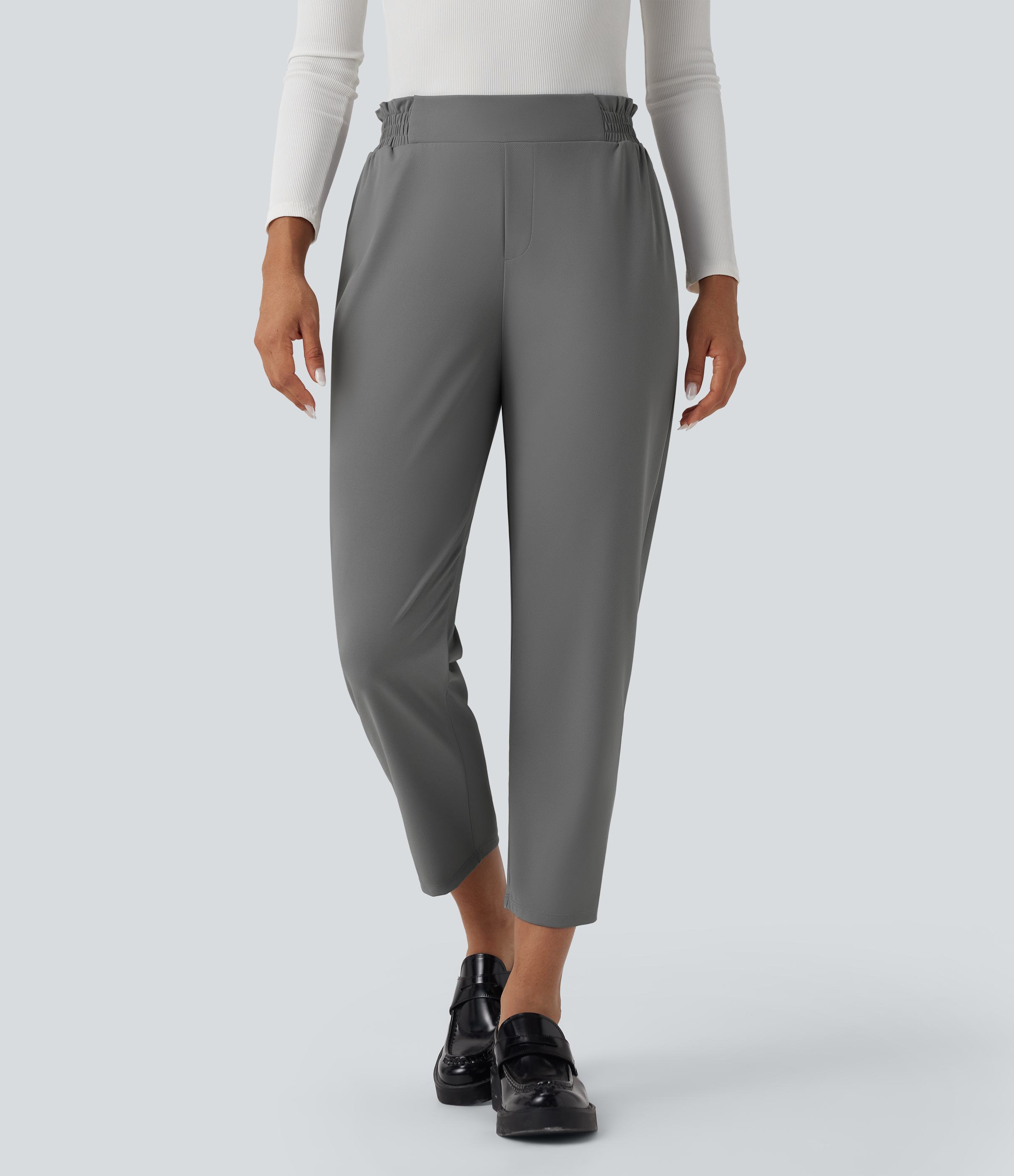 Steel Gray Pantalones de oficina ajustados con secado rádpido de tiro medio con volantes y bolsillos - UPF 40+ / 2