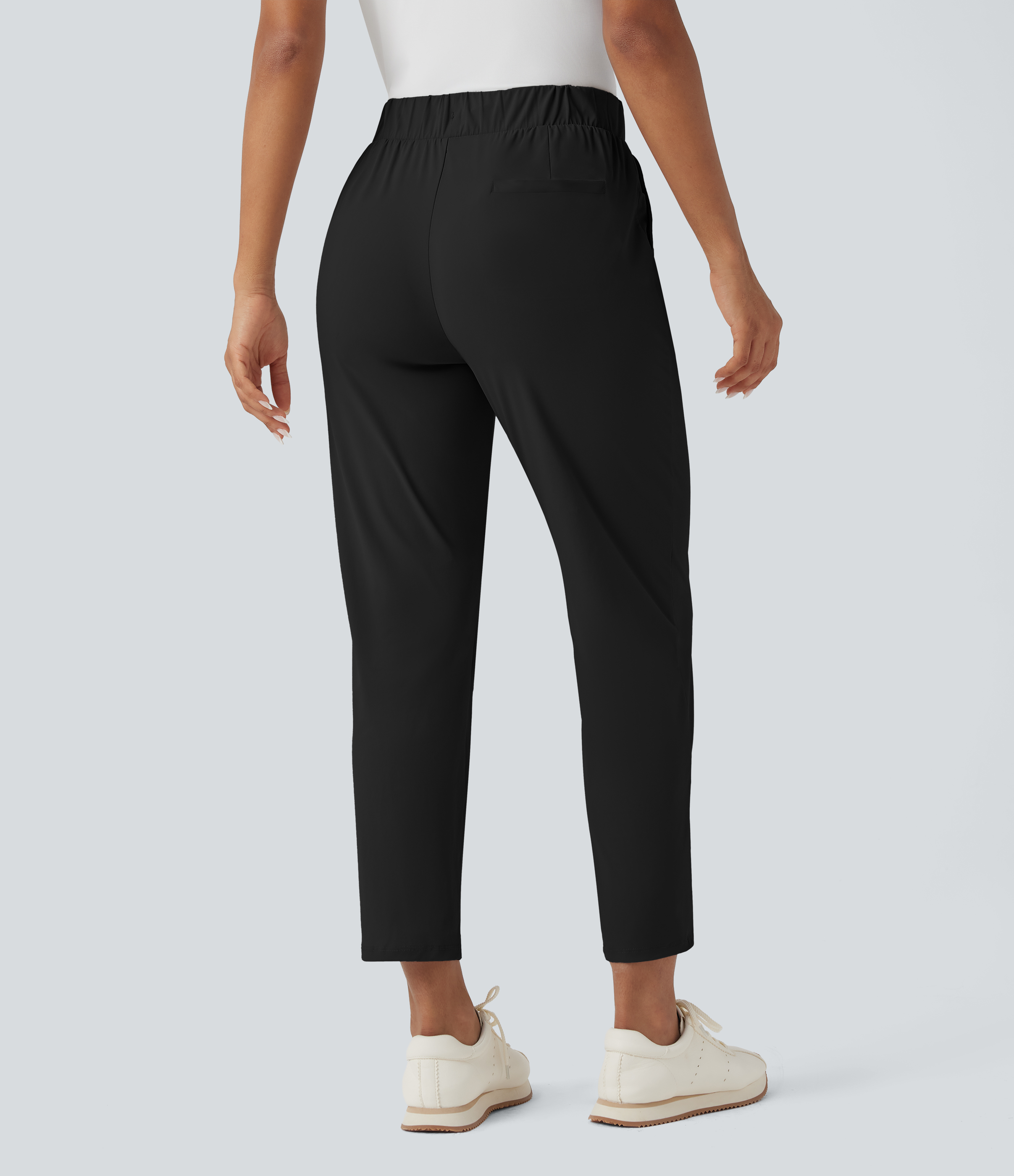 Negro Pantalones de golf ajustados con secado rápido de tiro alto con bolsillos, cordón y bolsillo para tee de golf / 2