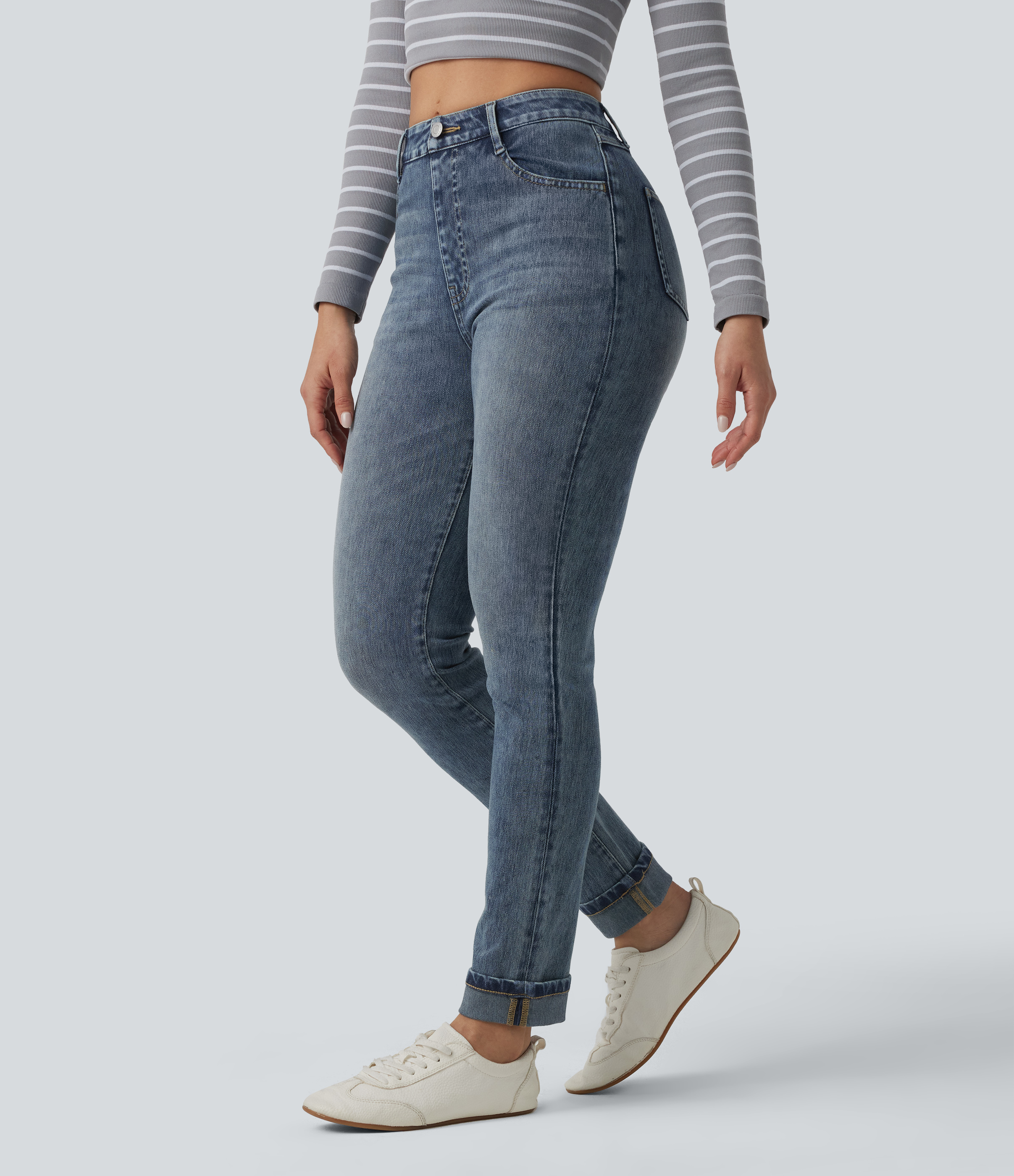 Halara Flex™ - Vaqueros ajustados informales con cintura alta, múltiples bolsillos y dobladillo enrollado.