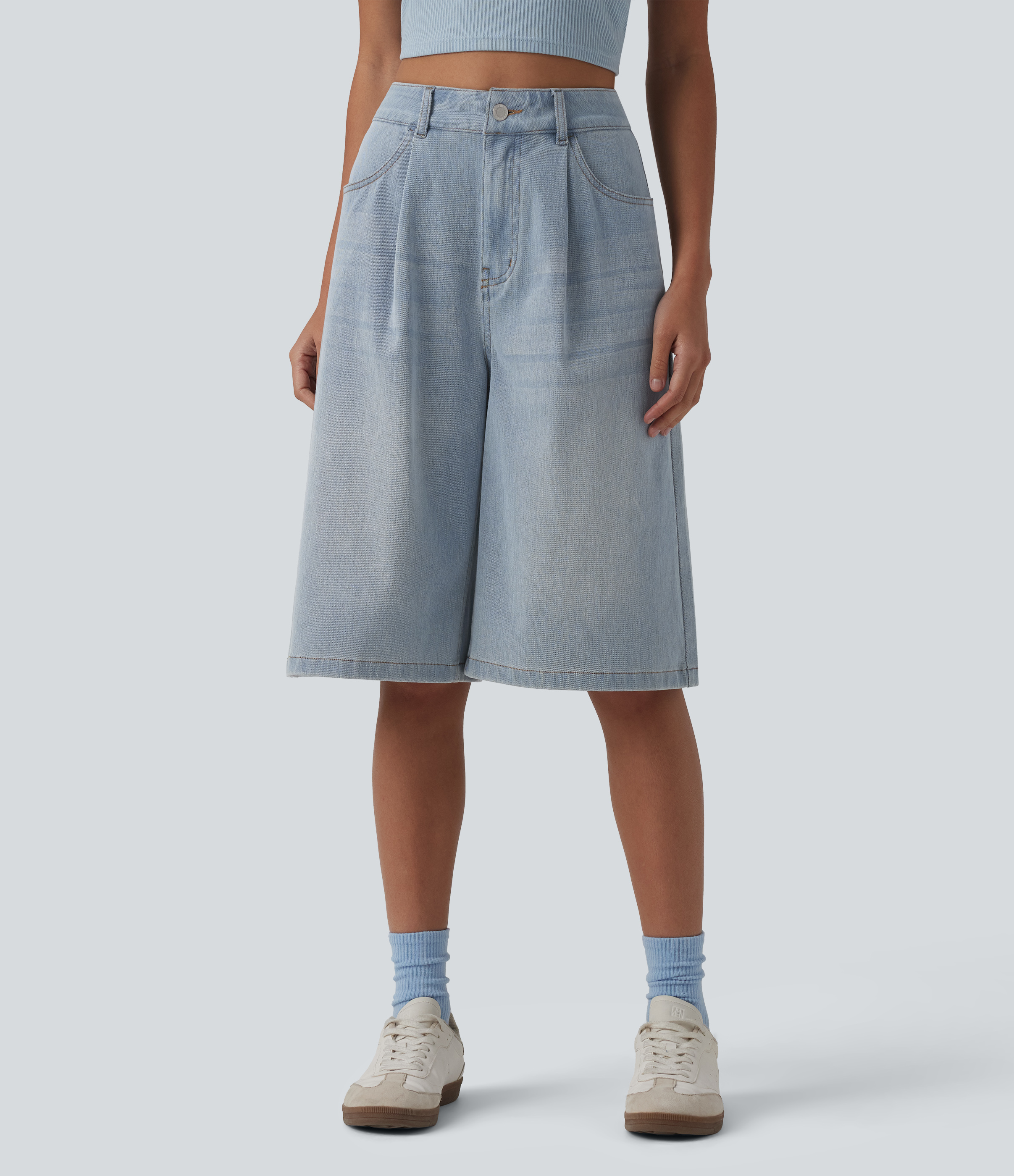 Halara Flex™ - Lässige Bermuda-Shorts aus Denim mit hohem Bund und mehreren Taschen