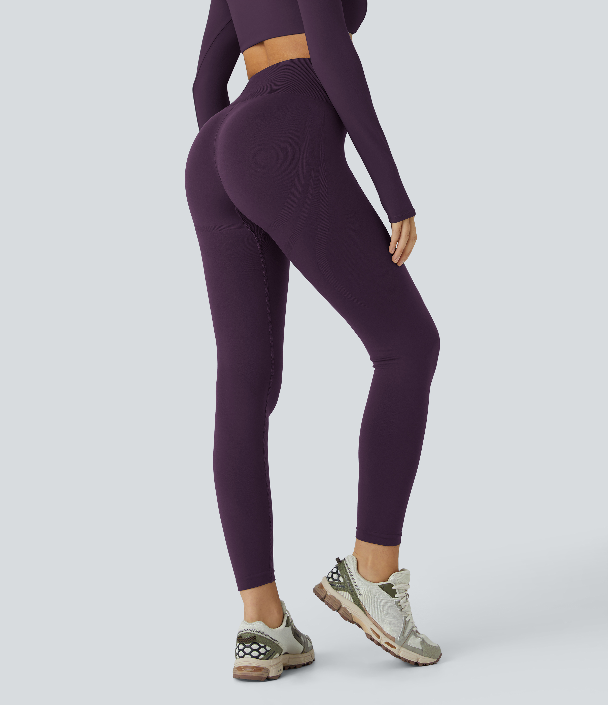 Blackberry Cordial OneForm - Yoga-Leggings mit mittelhohem Bund, Bauchkontrolle und nahtlosem Flow - Po-Lifting / 2