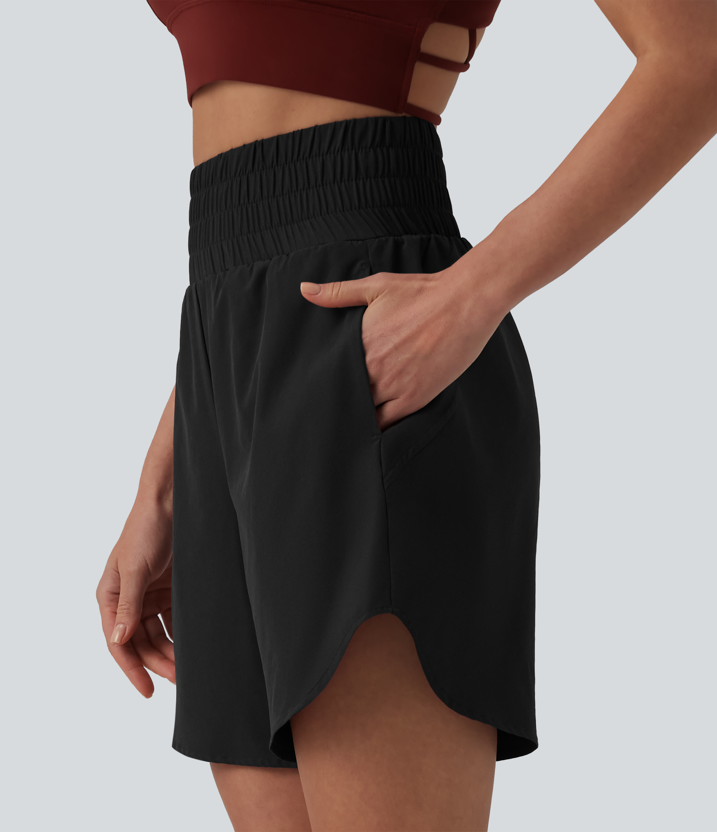 Noir Breezeful™ Short de running taille haute 2 en 1 à ourlet incurvé, séchage rapide, 7" avec poches / 1