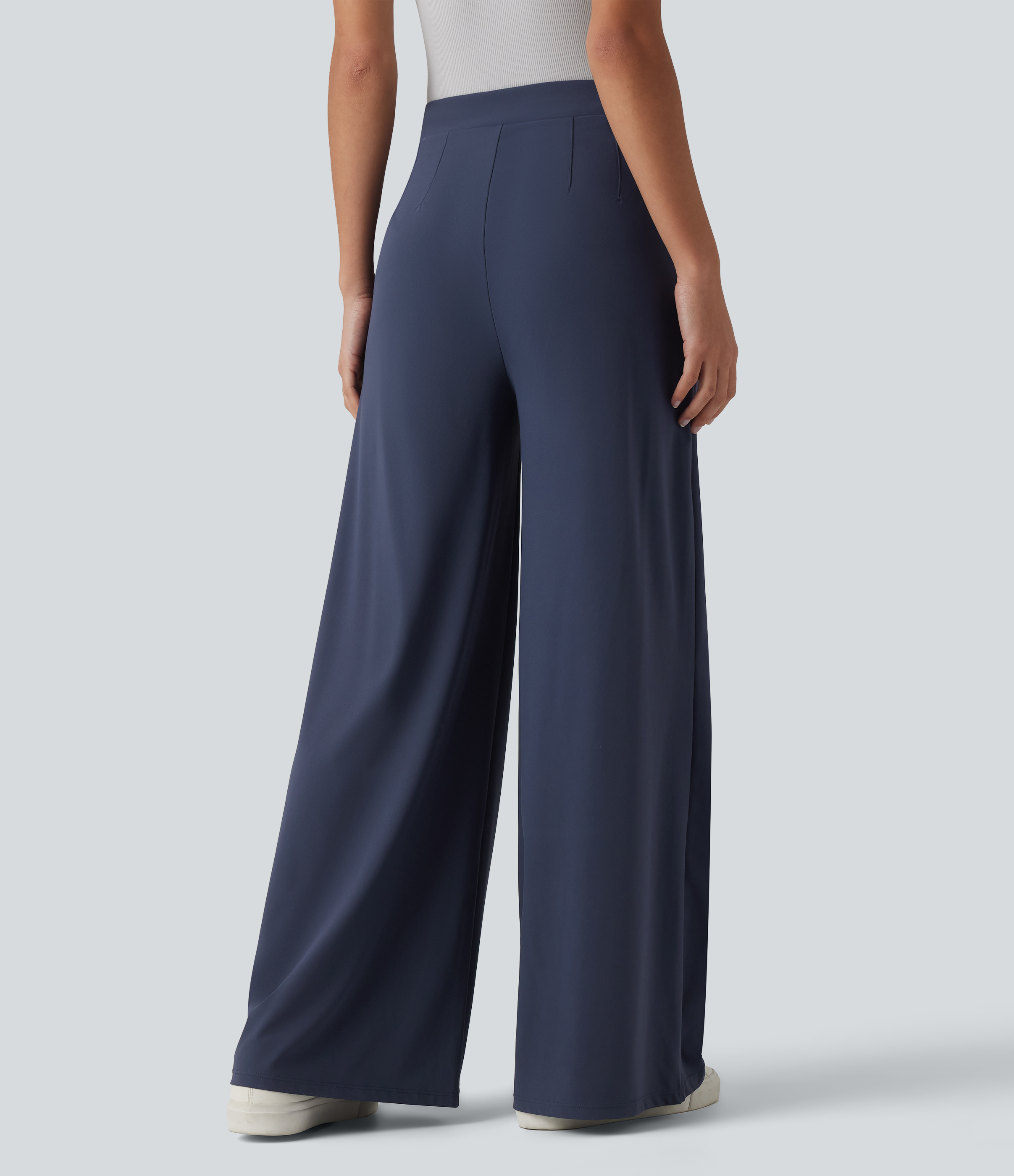 Mood Indigo Pantalon tailleur évasé asymétrique taille mi-haute avec poches / 2