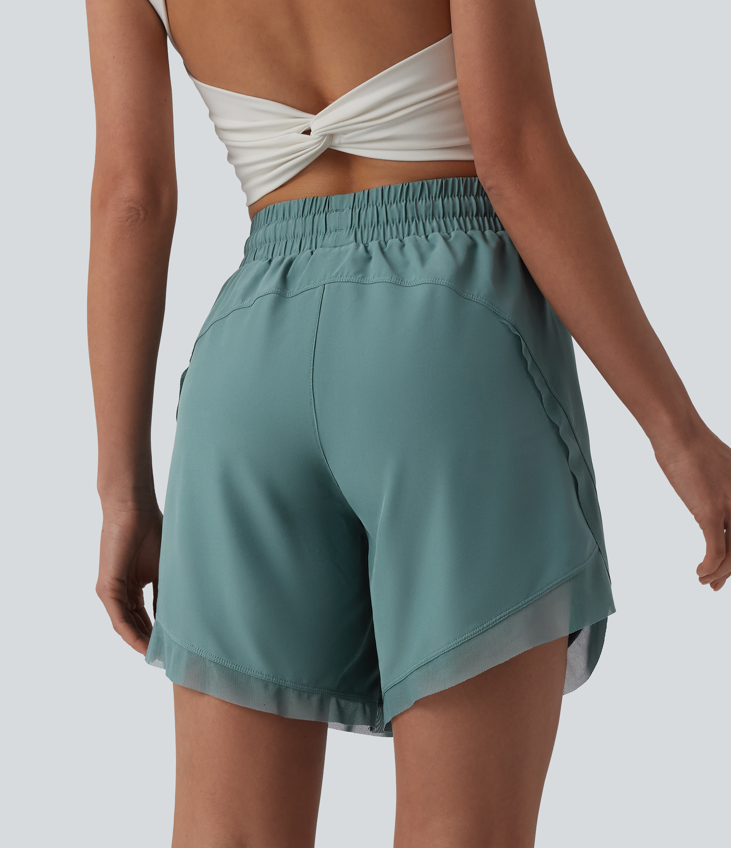 Short de yoga 2-en-1 fluide maille contrastante taille mi-haute 17,5 cm avec cordon de serrage