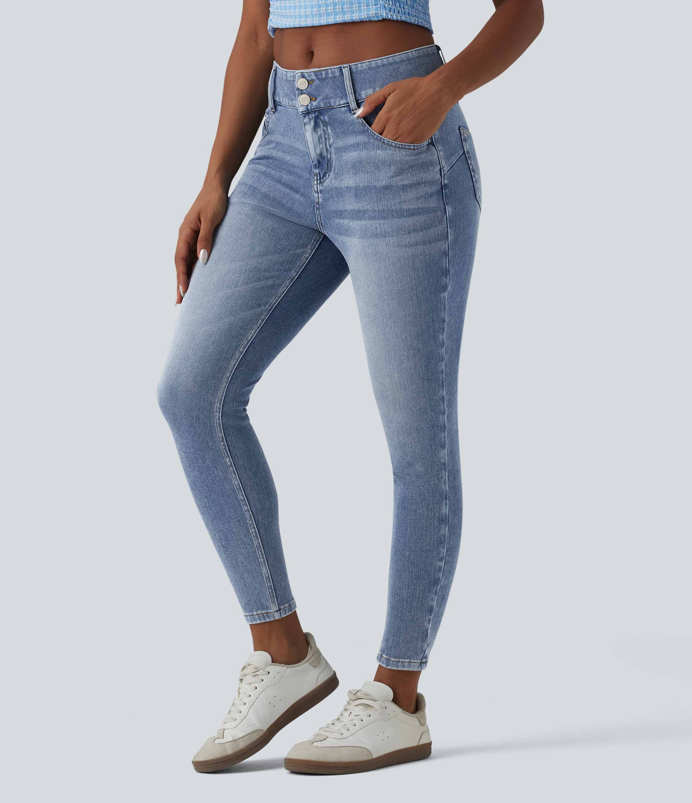 Halara Flex™ mittelhoch geschnittene, lässige Skinny-Jeans mit Taschen