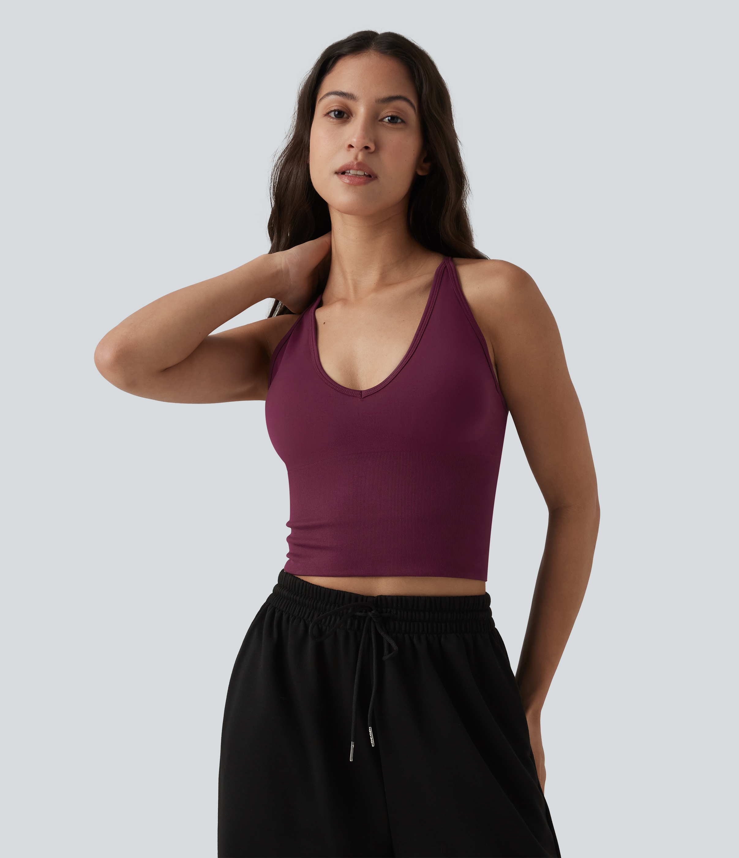 Maroon Banner OneForm Seamless Flow débardeur de yoga court sans coutures, dos nu à lanières croisées, décolleté plongeant en V, avec soutien-gorge intégré / 2