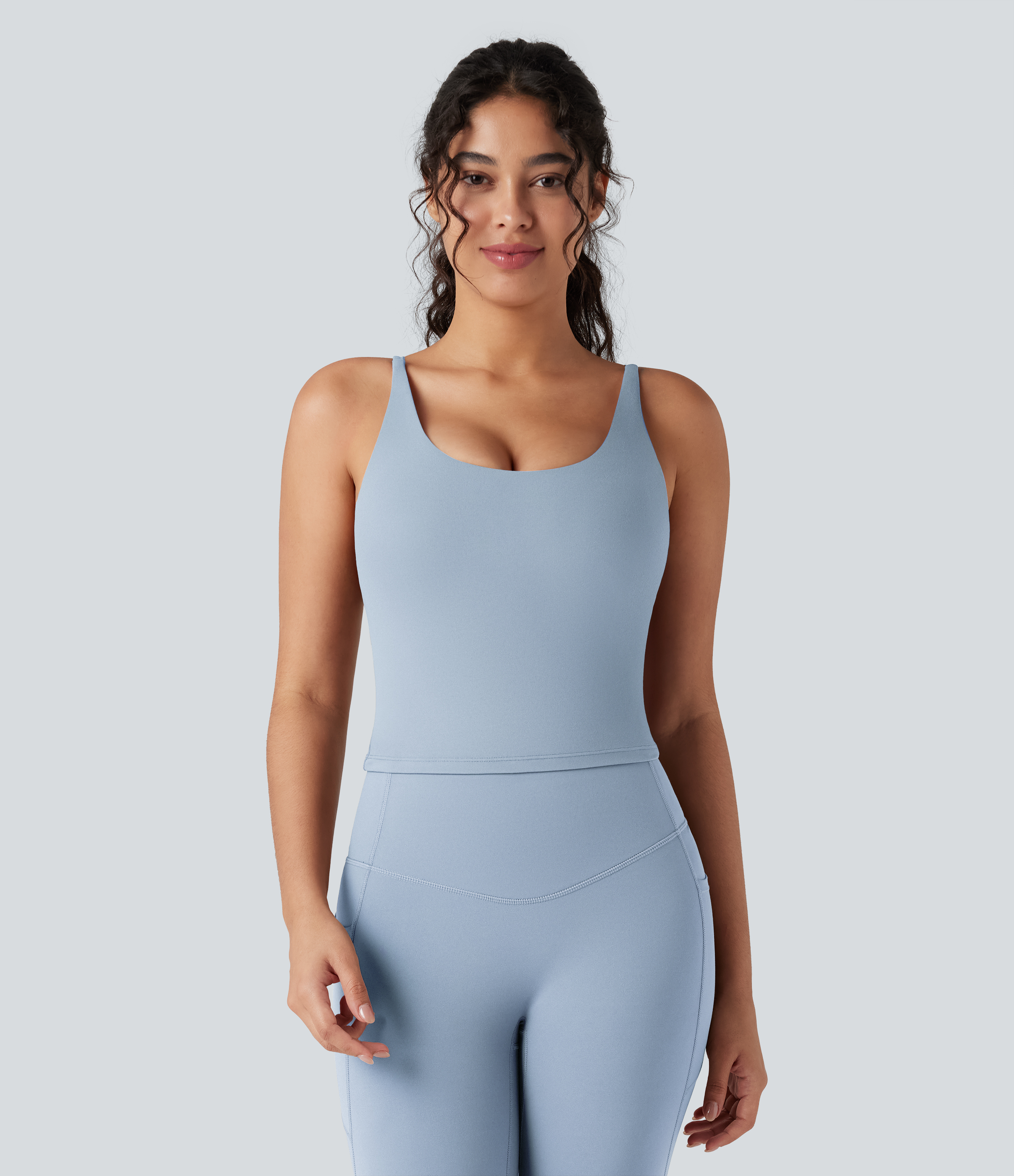 Baby Blue Halara UltraSculpt™ Yoga-Tanktop mit U-Ausschnitt / 2