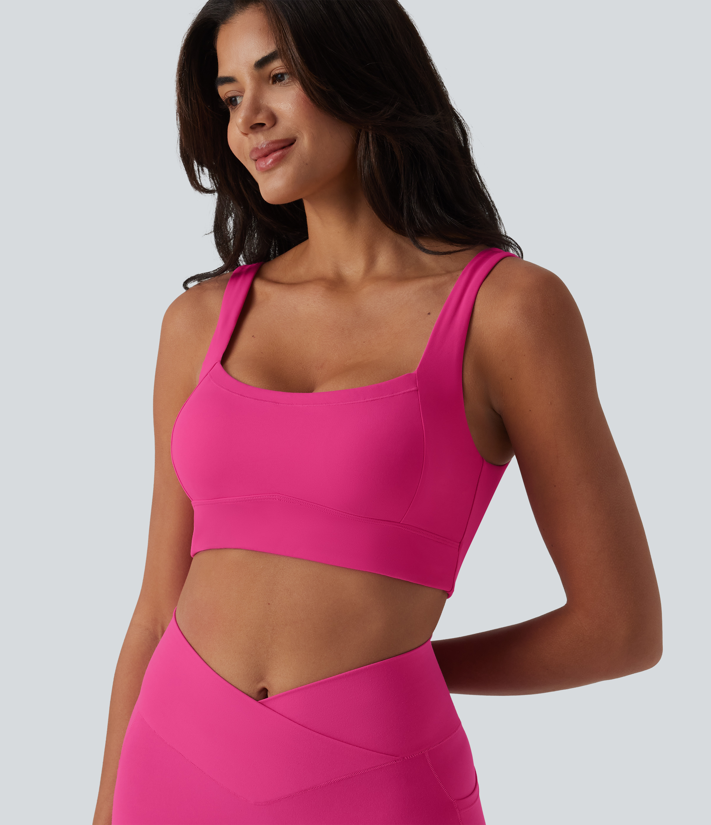 SoftlyZero™ Plush Low Support Square Neck Built-in Bra Yoga Sports Bra