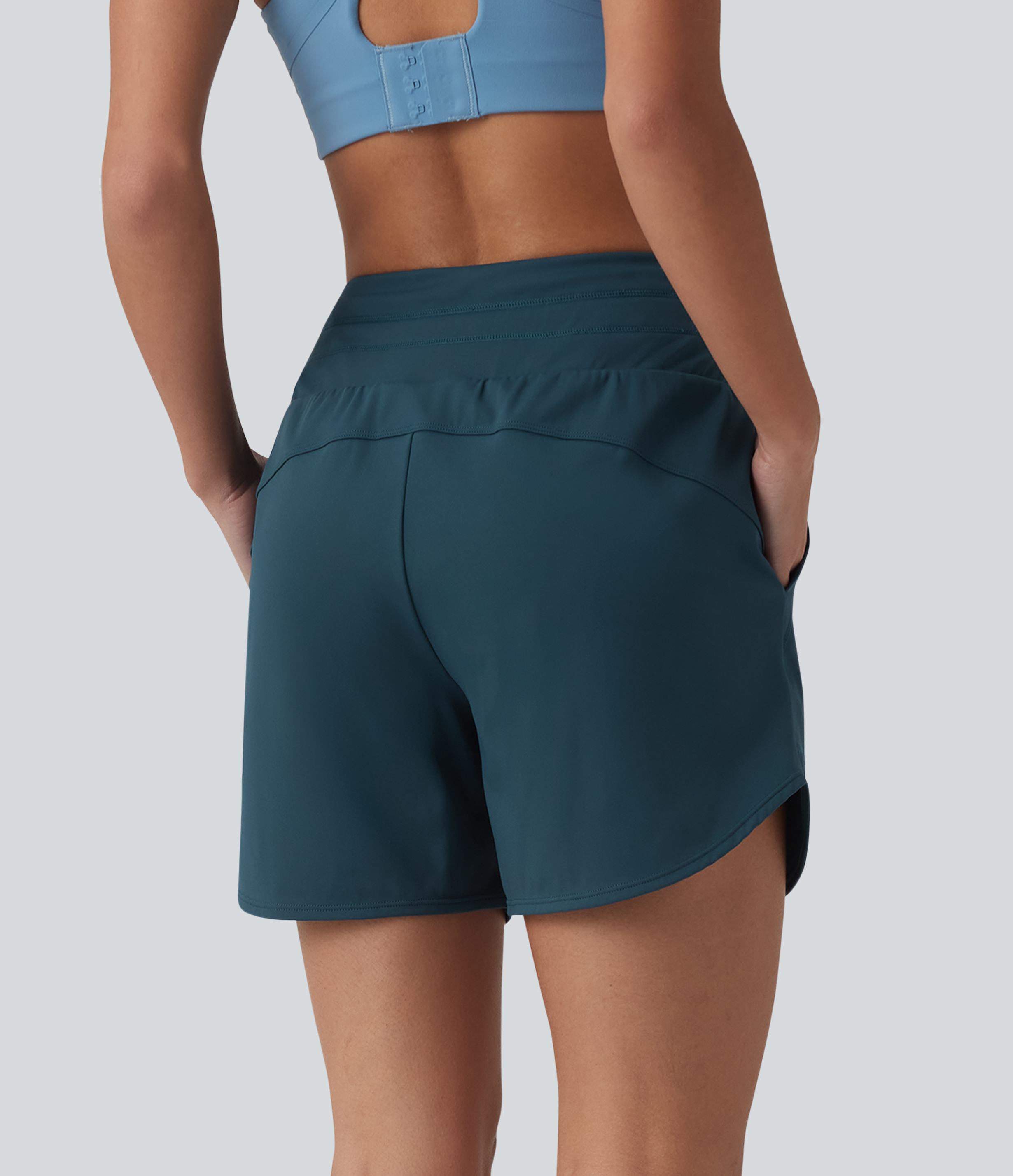 Reflecting Pond SoftlyZero™ Airy taillenhohe 2-in-1 Cool-Touch-Laufshorts mit Kordelzug und Taschen / 2