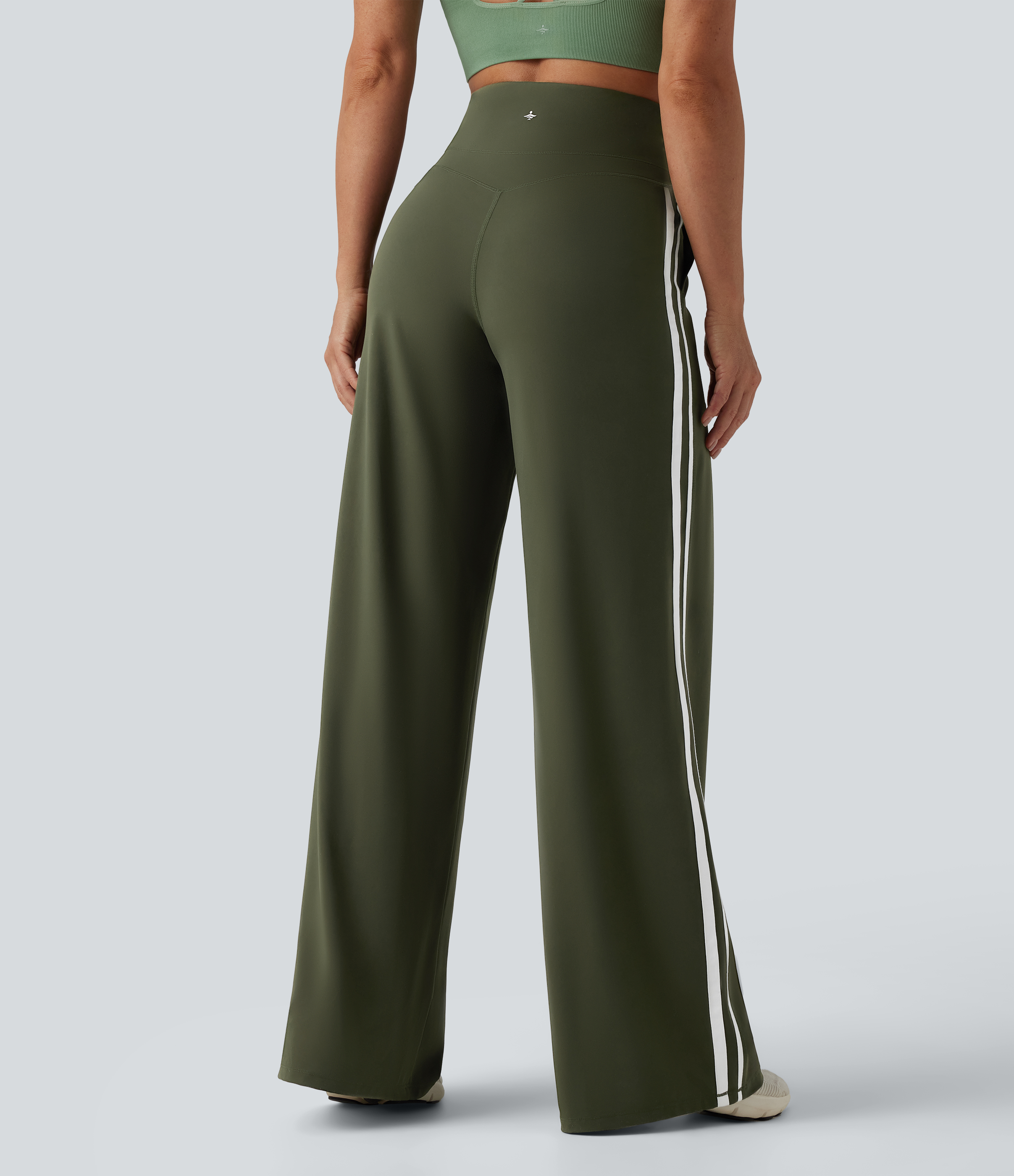 Deep Woodland Green Halara UltraSculpt™ High Waisted Tummy Control Color Block Stripes Yoga Baggy Pants with Pockets / 2