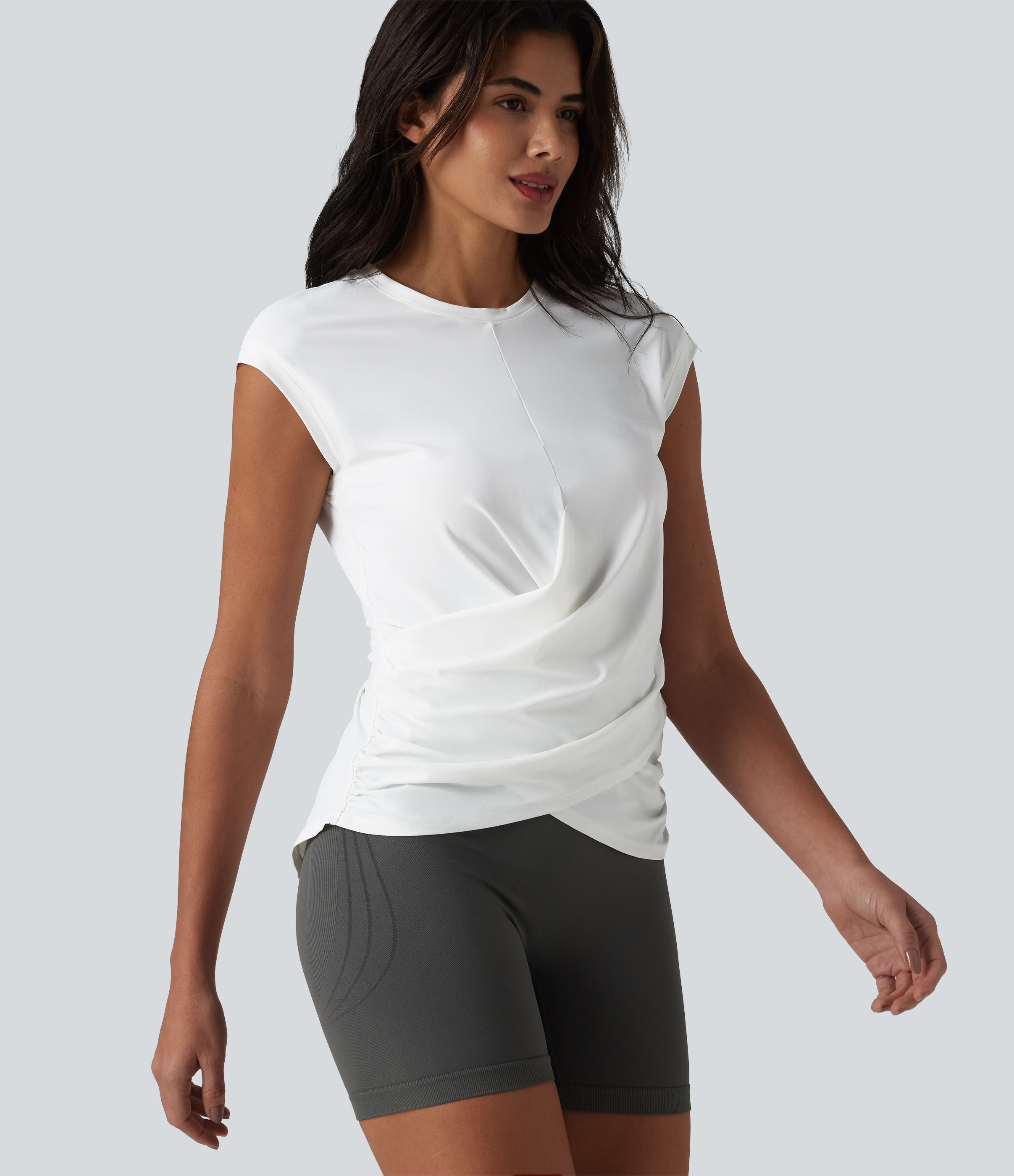 Haut de sport running col rond manches courtes ourlet croisé toucher frais séchage rapide UPF50+