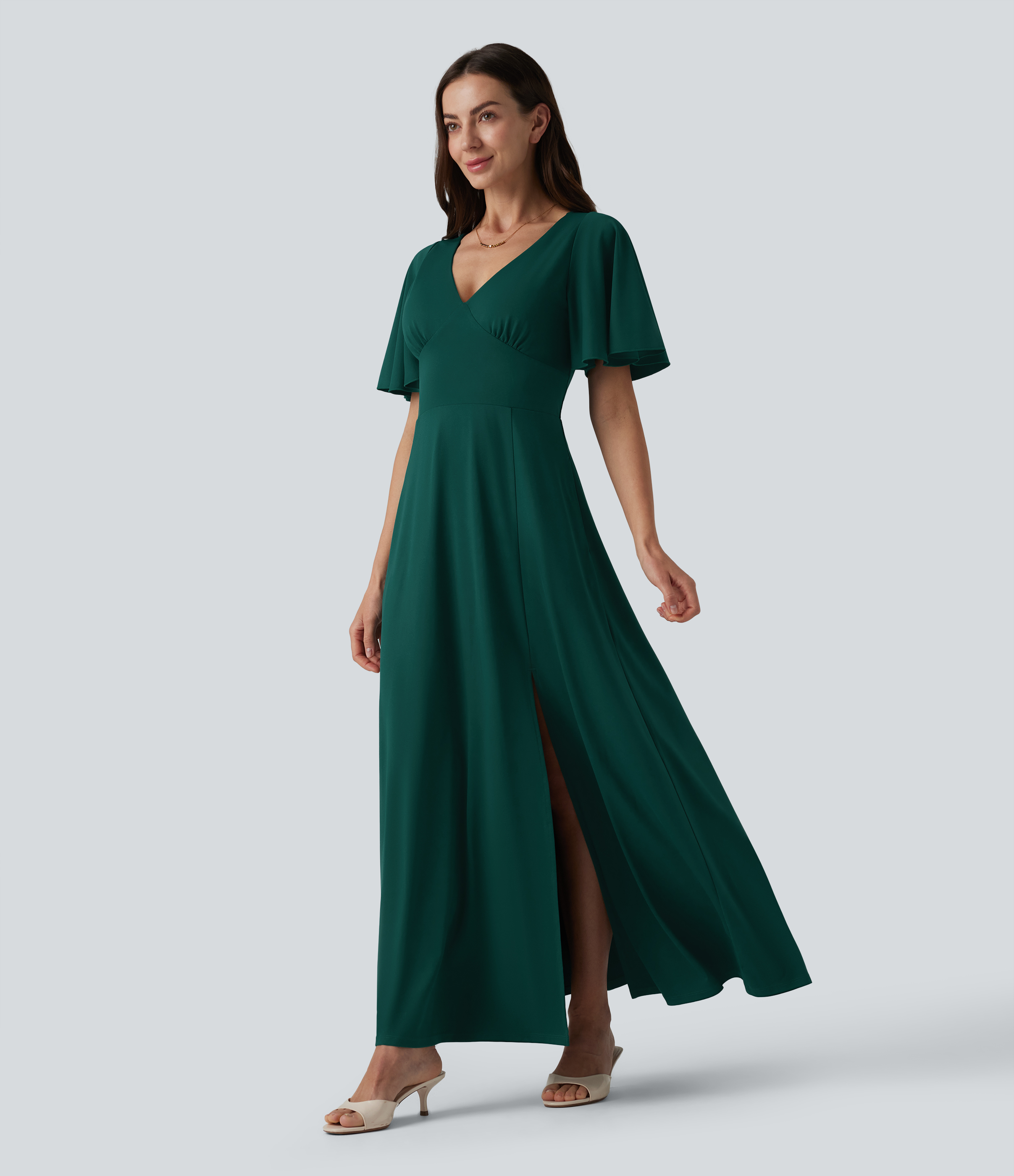 Robe longue fluide de demoiselle d'honneur et d'invitée de mariage, fendue, à manches à volants et col V profond, avec soutien-gorge intégré et poches