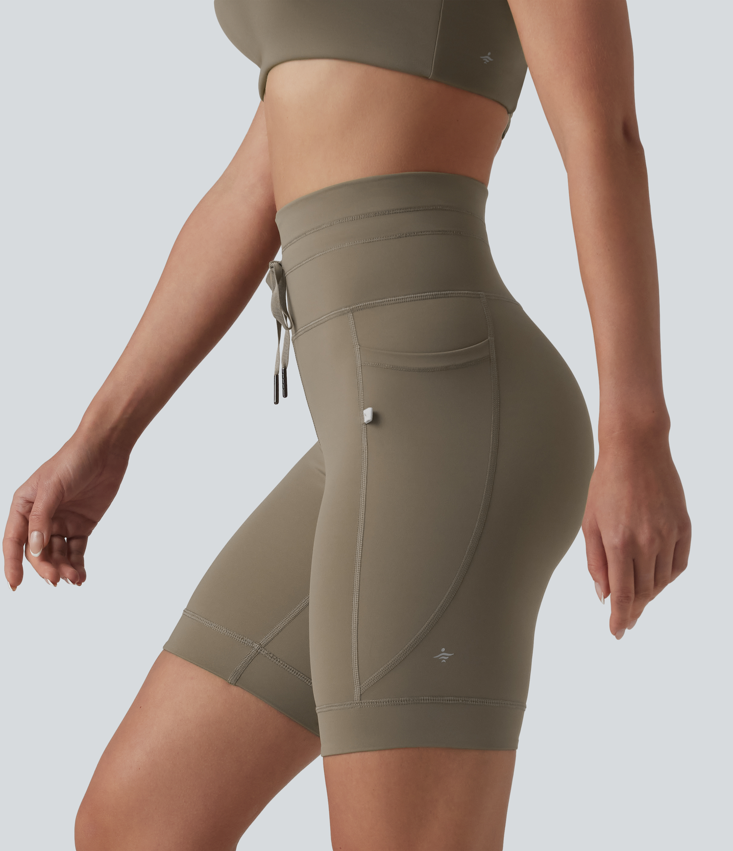 Short cycliste de yoga uni à taille haute et cordon de serrage, 7 pouces, avec poches