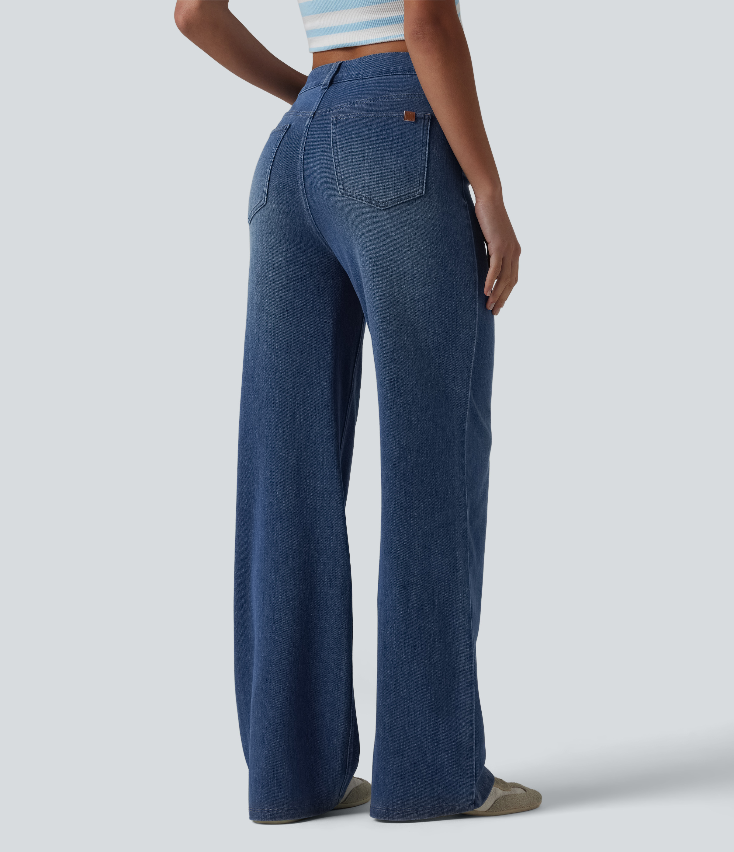 Tide Blue Denim Halara Flex™ jean décontracté en coton, taille haute, coupe droite, à motifs, avec poches / 2