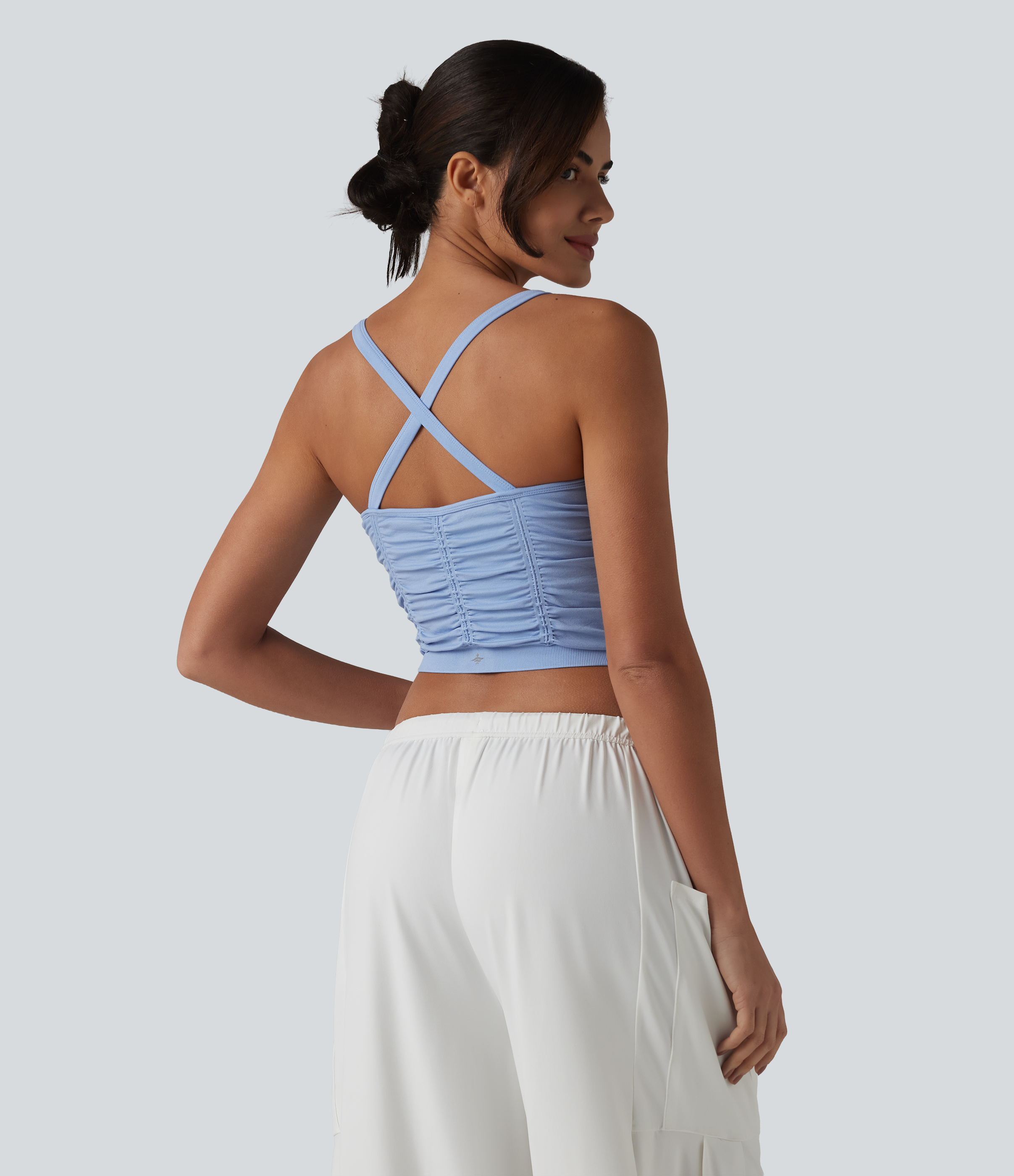 Polaris Star OneForm sømløs Flow-cropped yogatopp med kryssrygg, rynket detalj og innebygd BH / 2