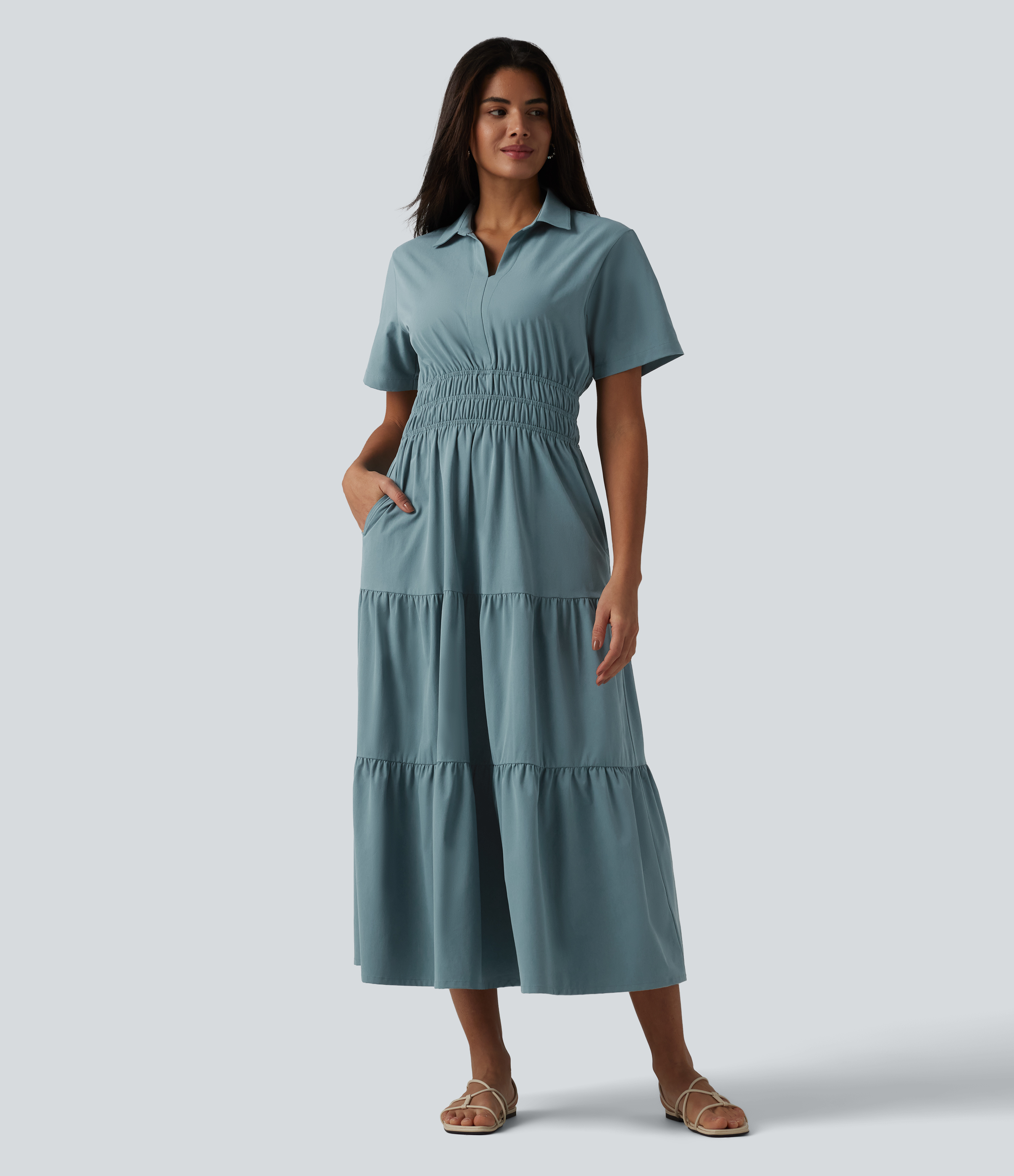 Lässiges Hemd-Midikleid aus elastischem Popeline mit Seitentasche und kurzen Ärmeln