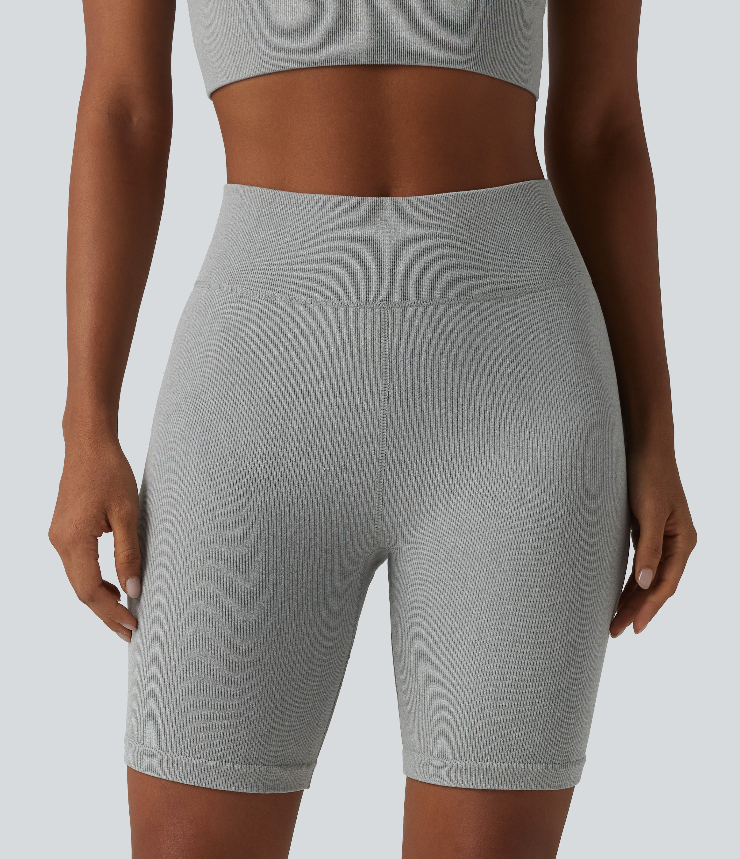 OneForm Seamless Flow hoch taillierte, lässige Biker-Shorts