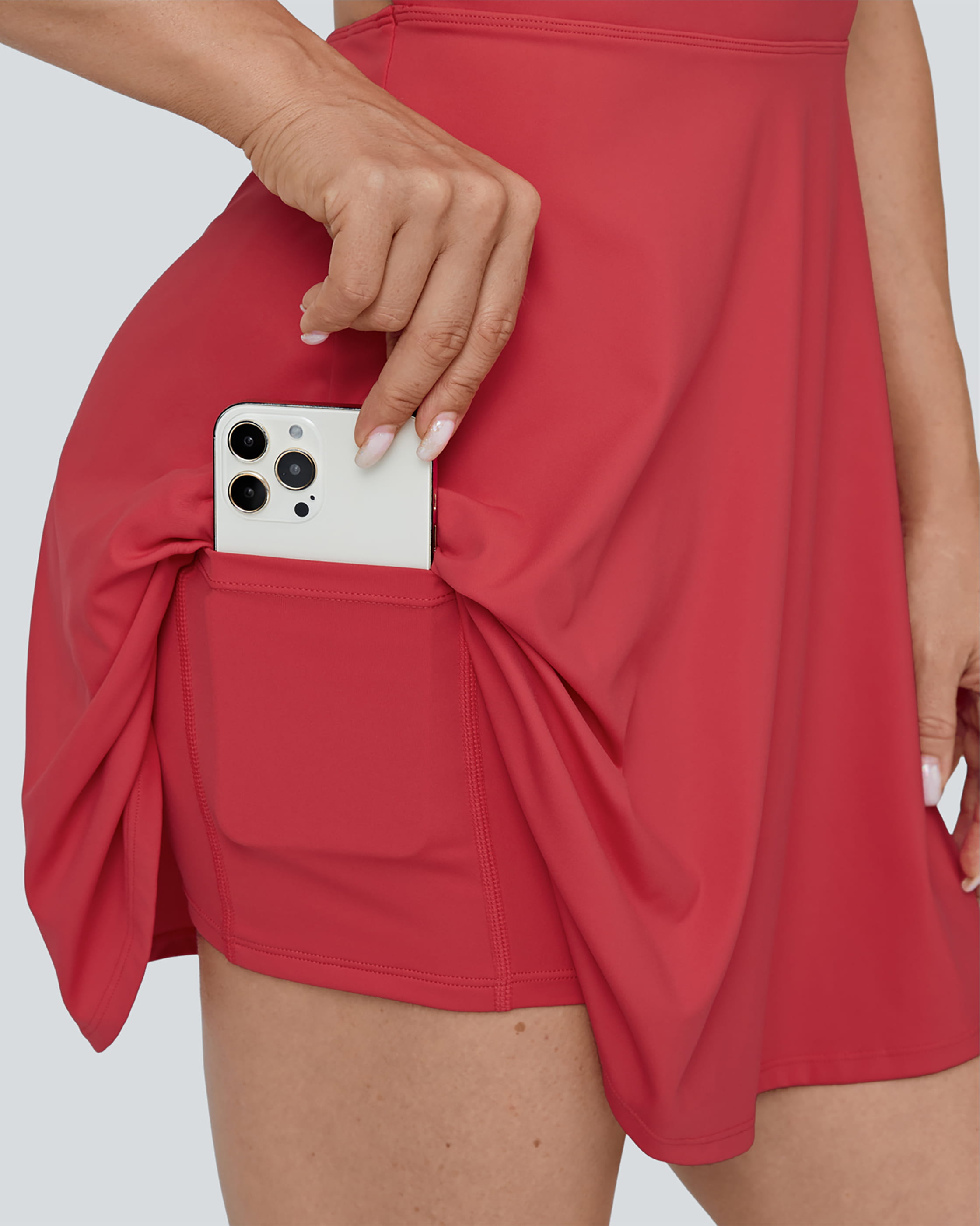 Versteckter Stauraum mit integrierten Shorts