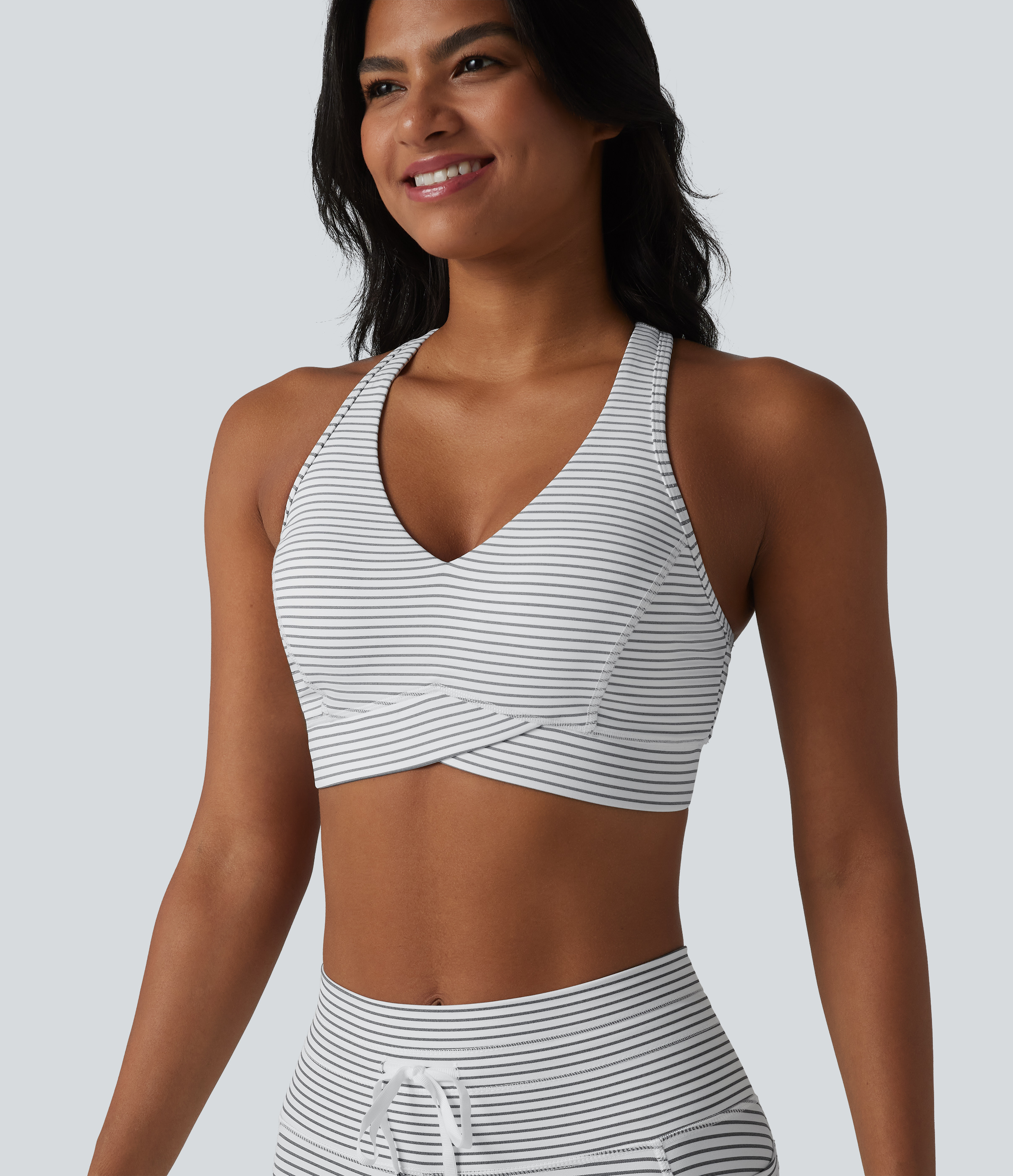 Medium Support V Neck Built-in Bra Racerback Stripe Training Sports Bra