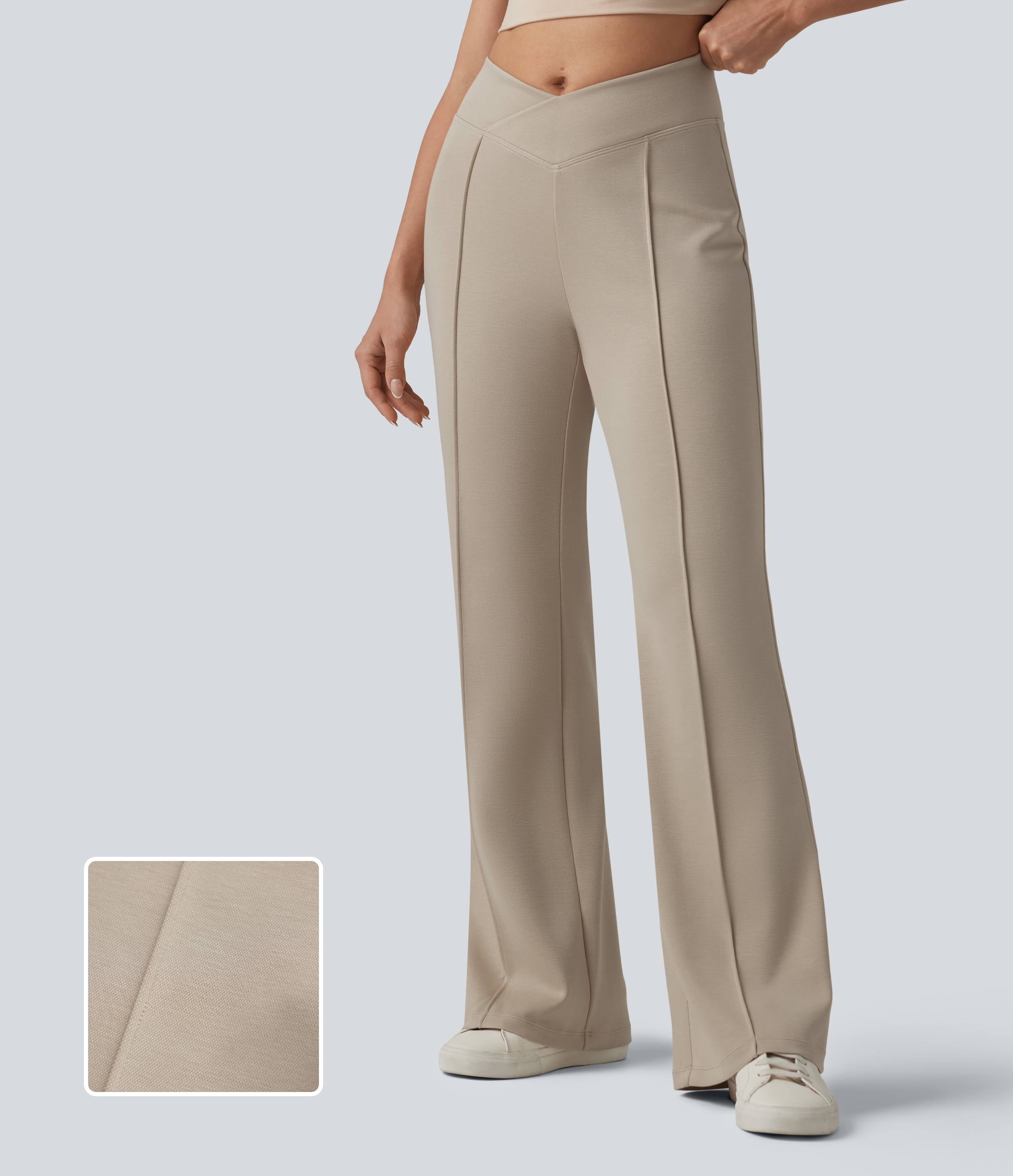 SpacerTek™ - Lässige Flare-Hose mit hohem Crossover-Bund und Gesäßtaschen