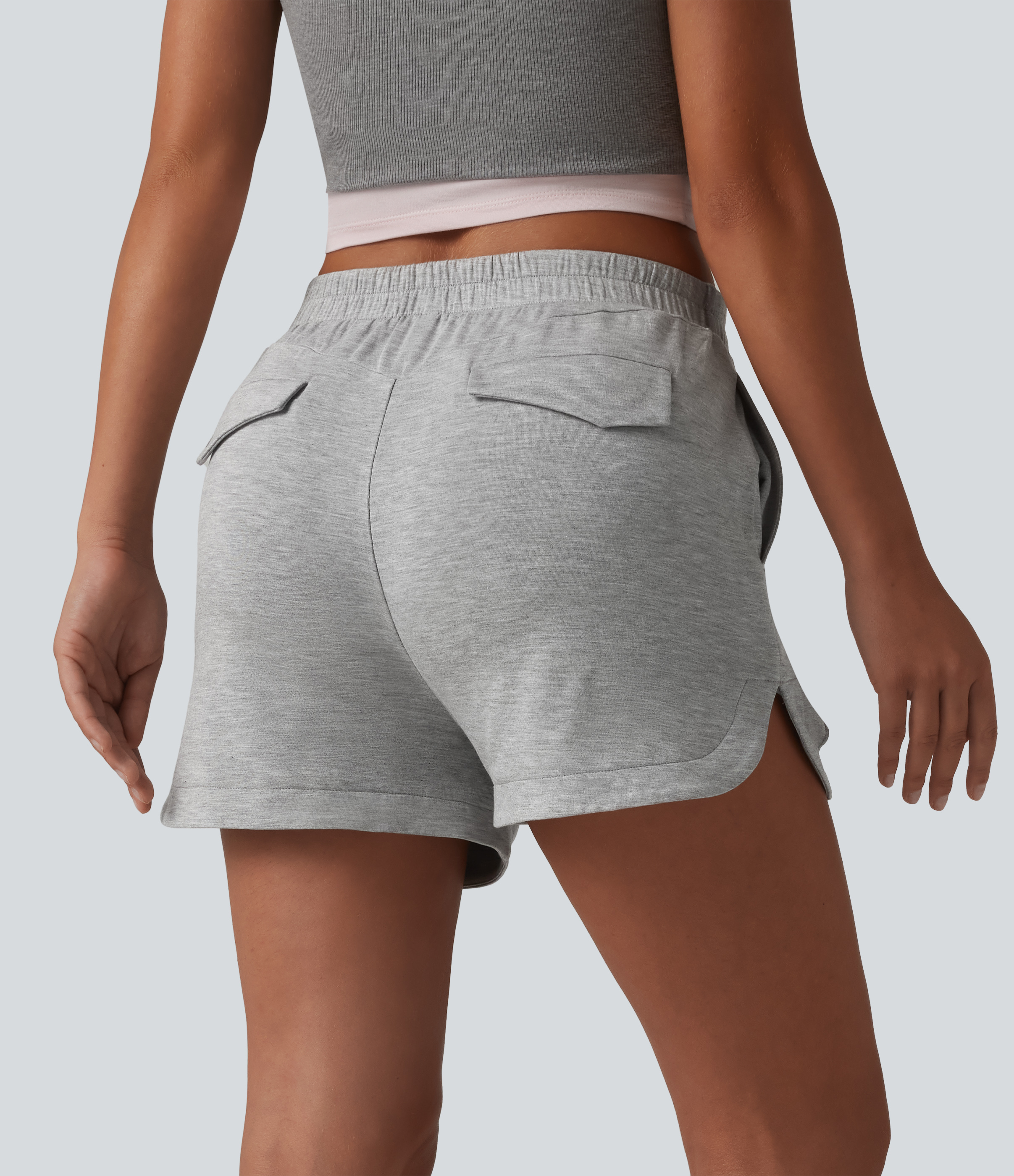 Fog Gray Shorts casual de talle medio con pliegues finos y bajo curvo, 3'' con bolsillos. / 2