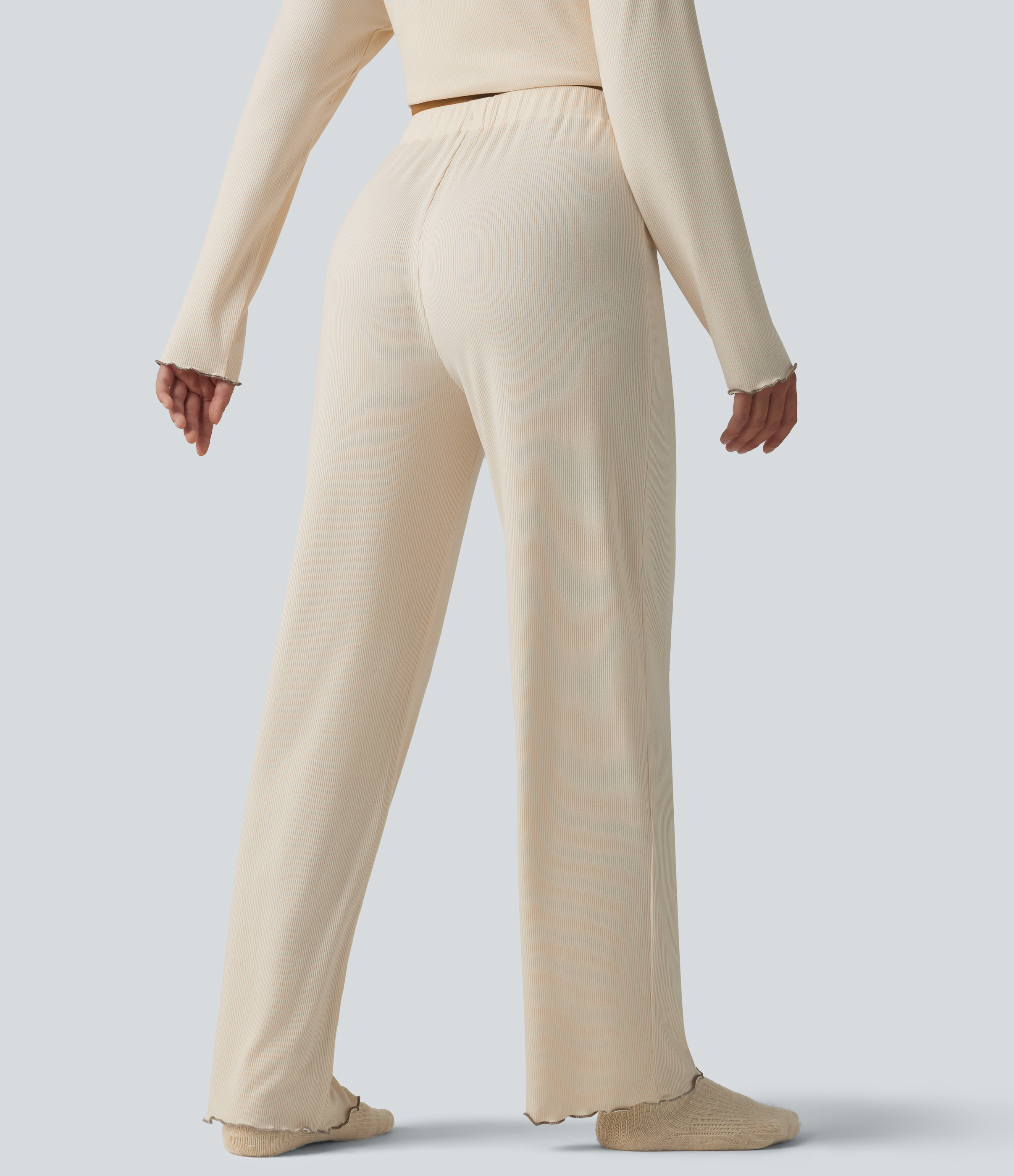 Turtledove Loungehose mit hohem Bund und Rüschensaum / 2