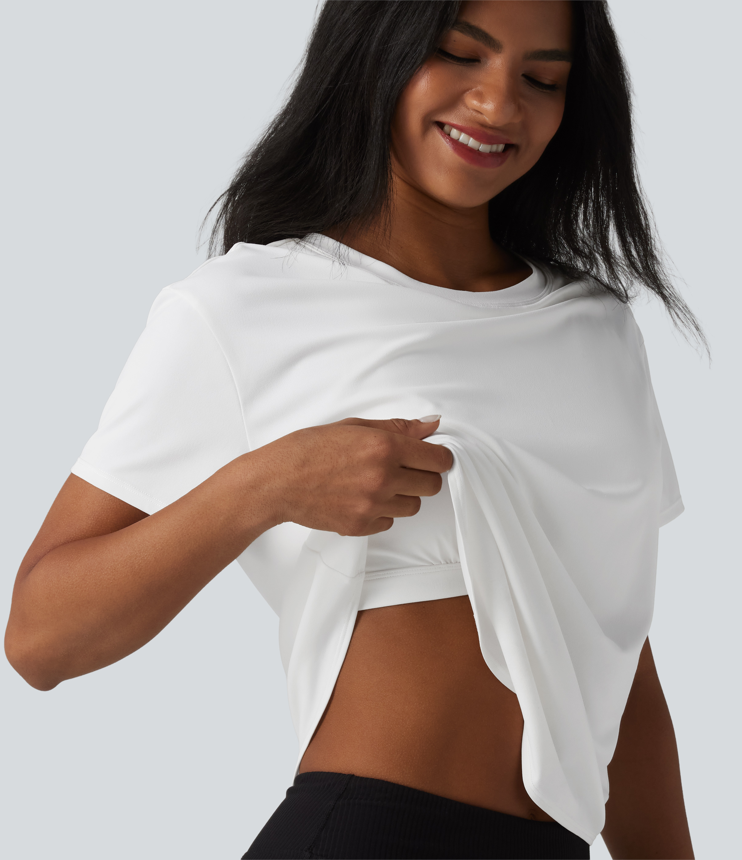 Round Neck Short Sleeve Built-in Bra Curved Hem Casual T-Shirt