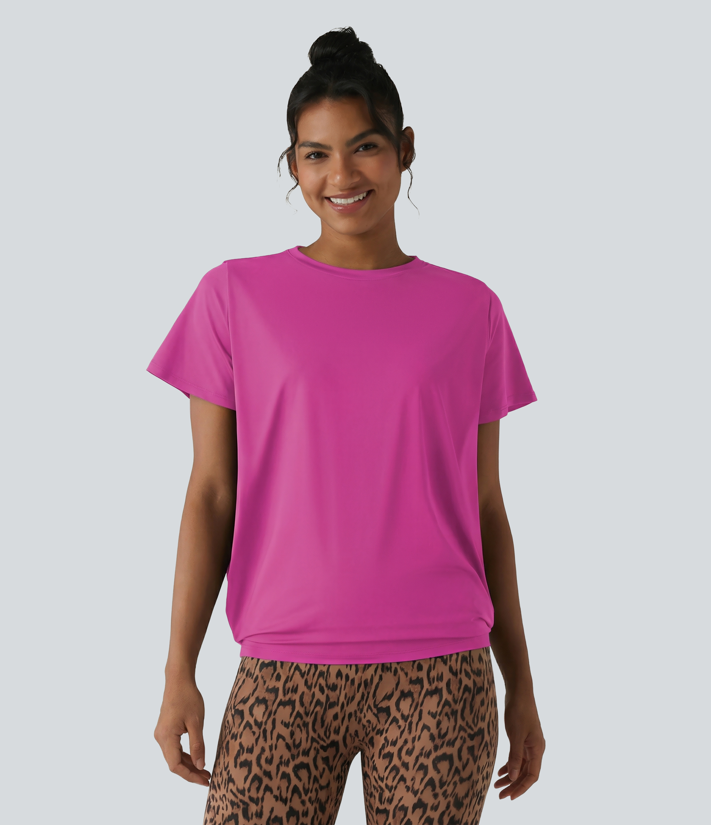 Round Neck Short Sleeve Ruched Cool Touch Yoga Sports Top-UPF50+