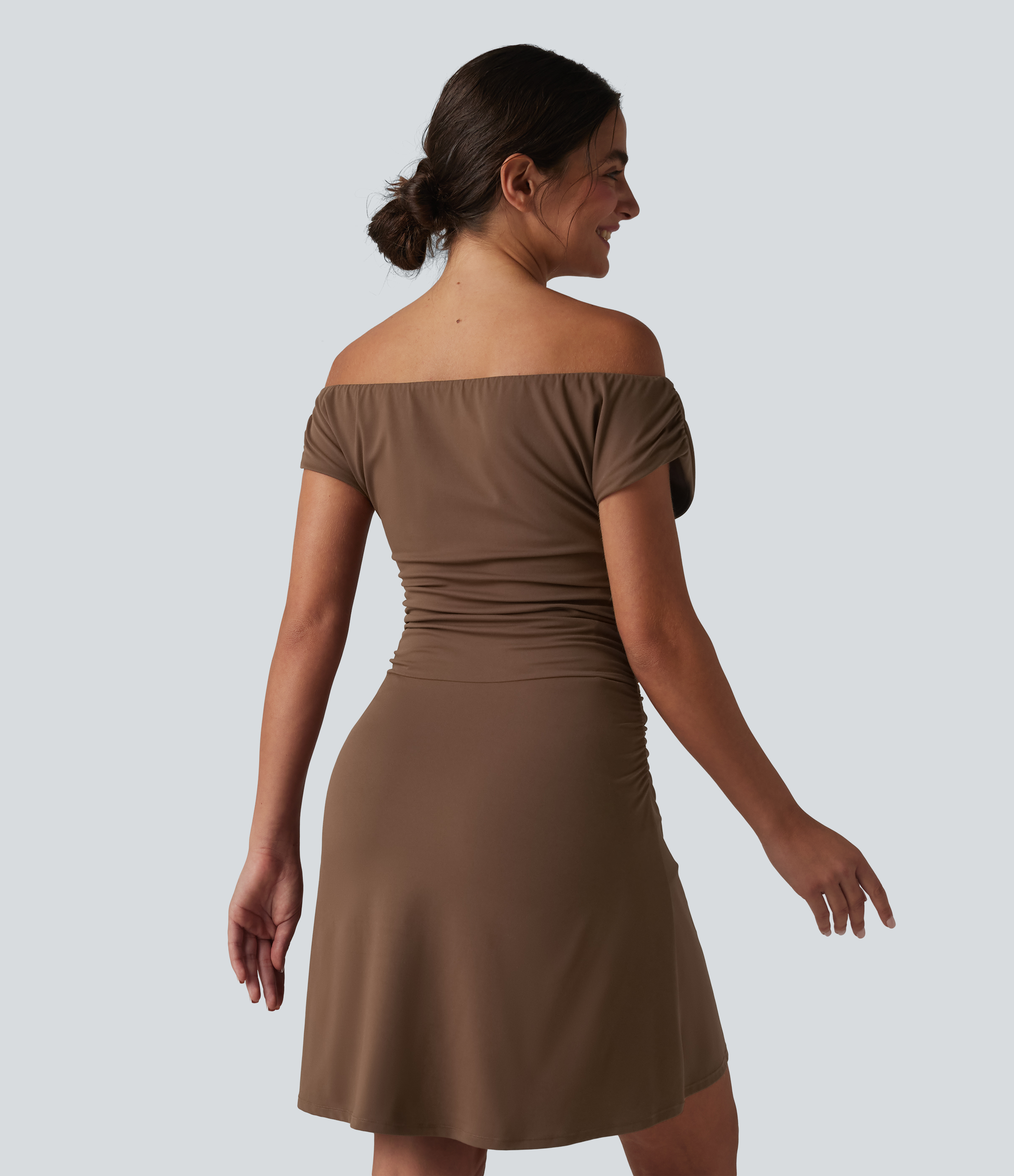 Soft Silt SoftlyZero™ - Schulterfreies 2-in-1 Yoga-Sportkleid mit abnehmbaren Trägern und integriertem BH - Easy Peezy / 2